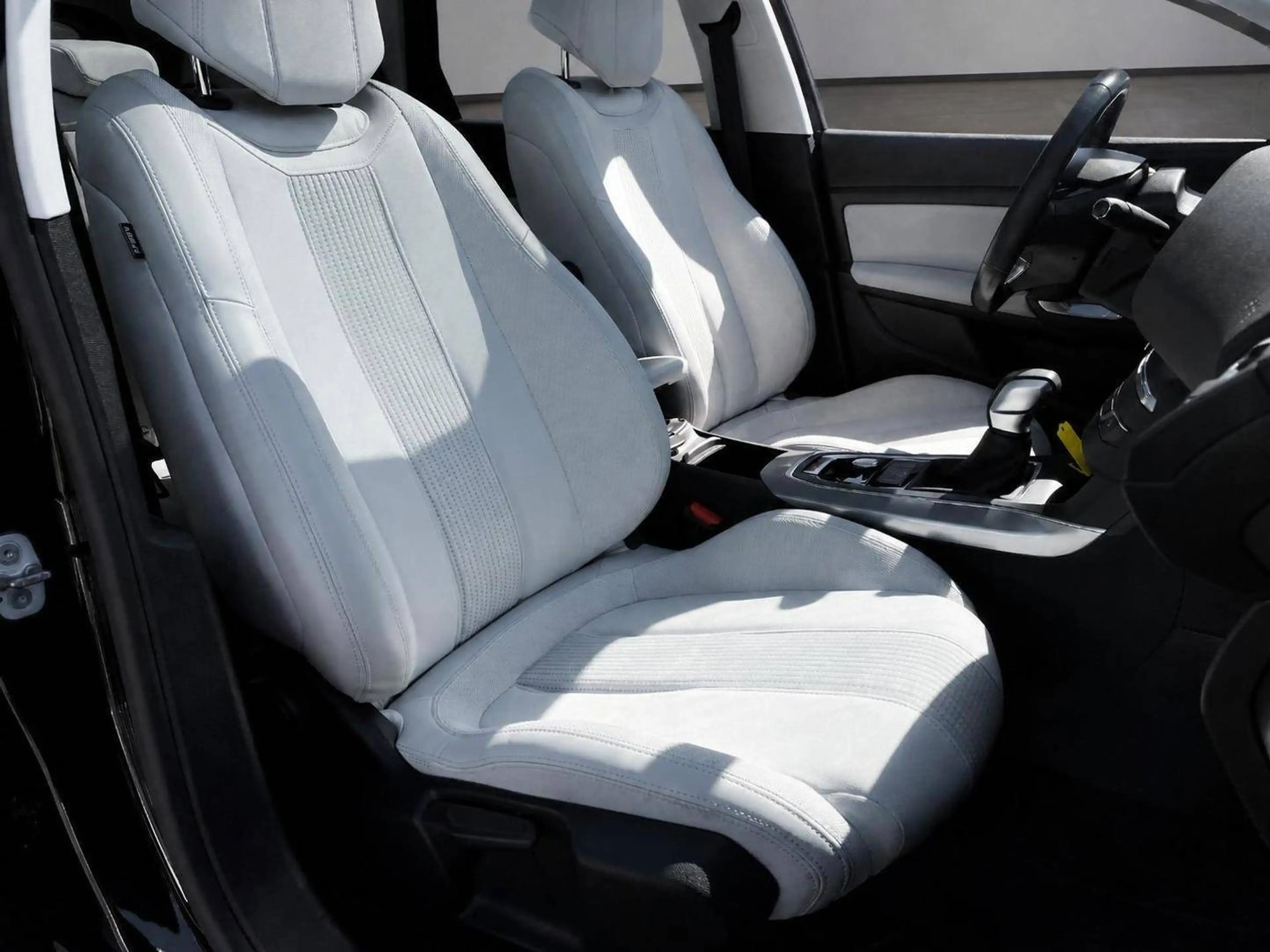 Peugeot 308 Allure — photo 15