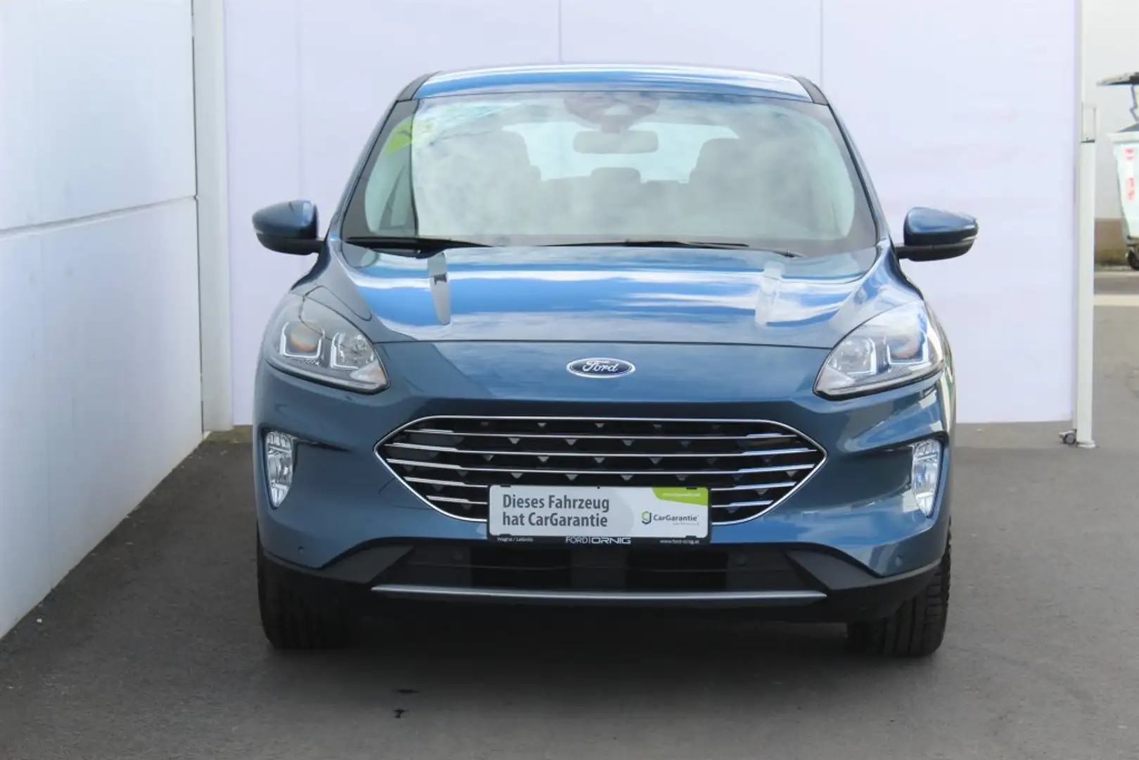Ford Kuga Titanium 2.5 PHEV 225PS Blau - 2