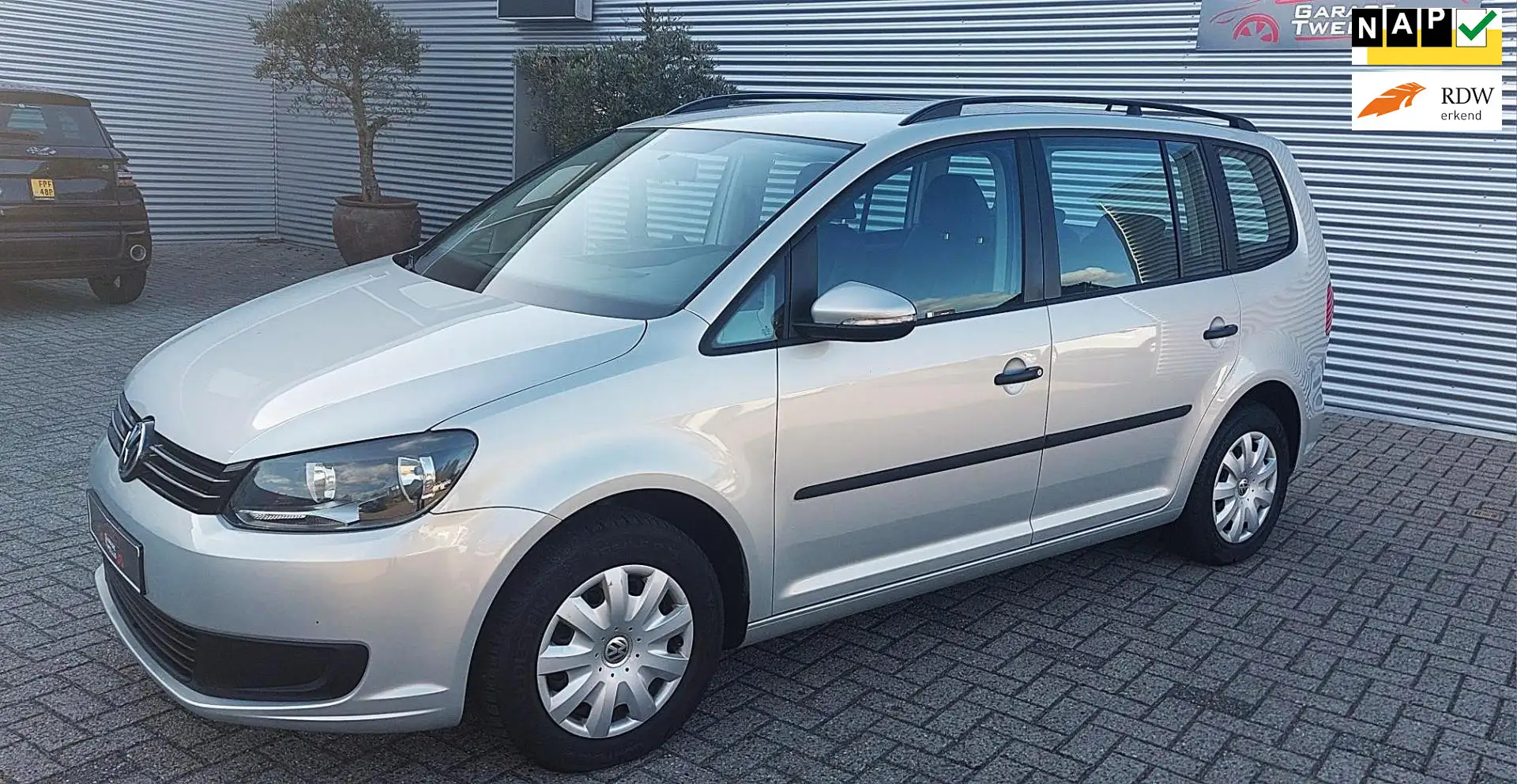 Volkswagen Touran 1.2 TSI Trendline BlueMotion airco, parktronic ach Gris - 1