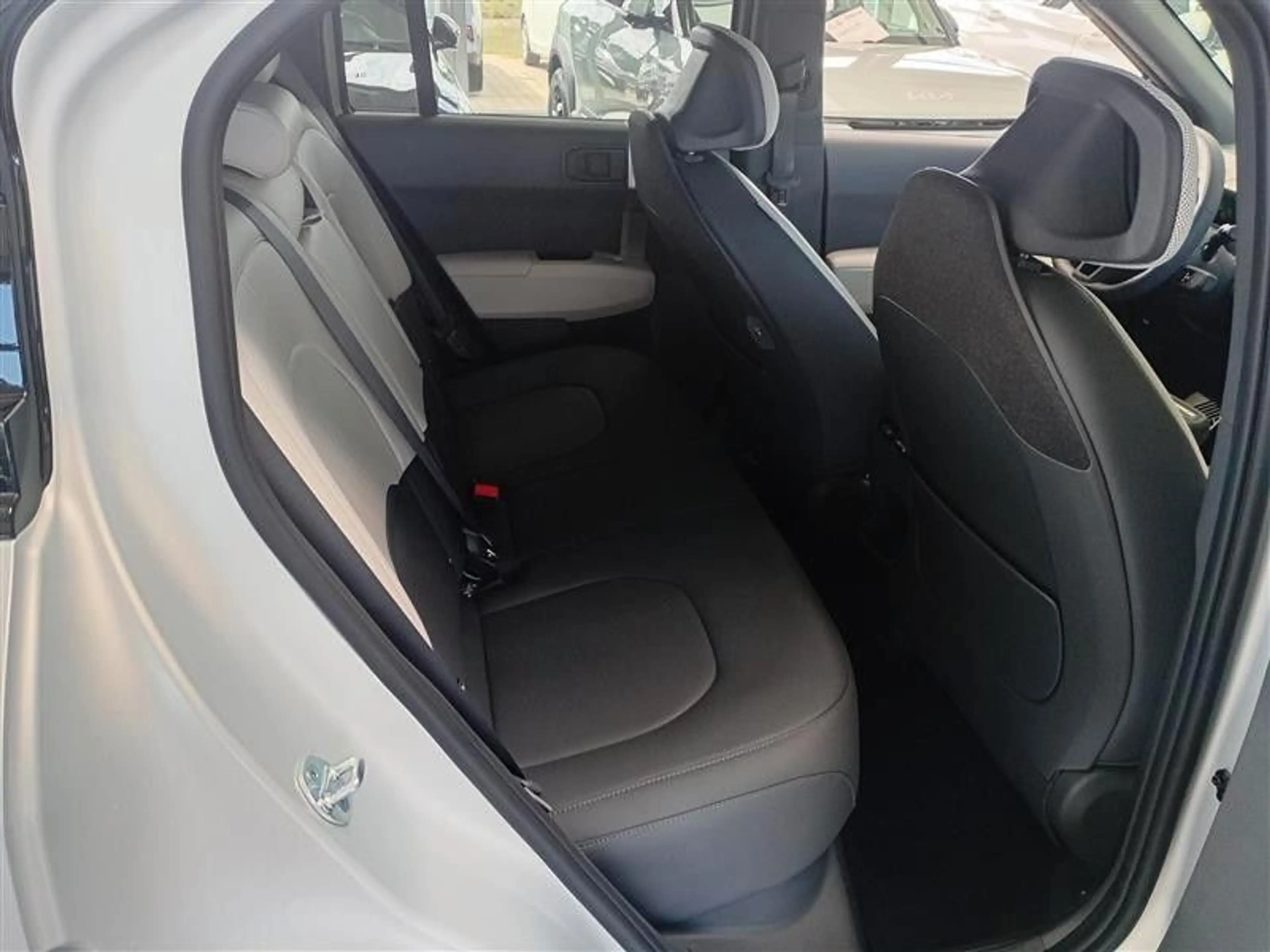 Kia EV3 81,4kWh FWD GT-Line + Drive Wise Paket — photo 9