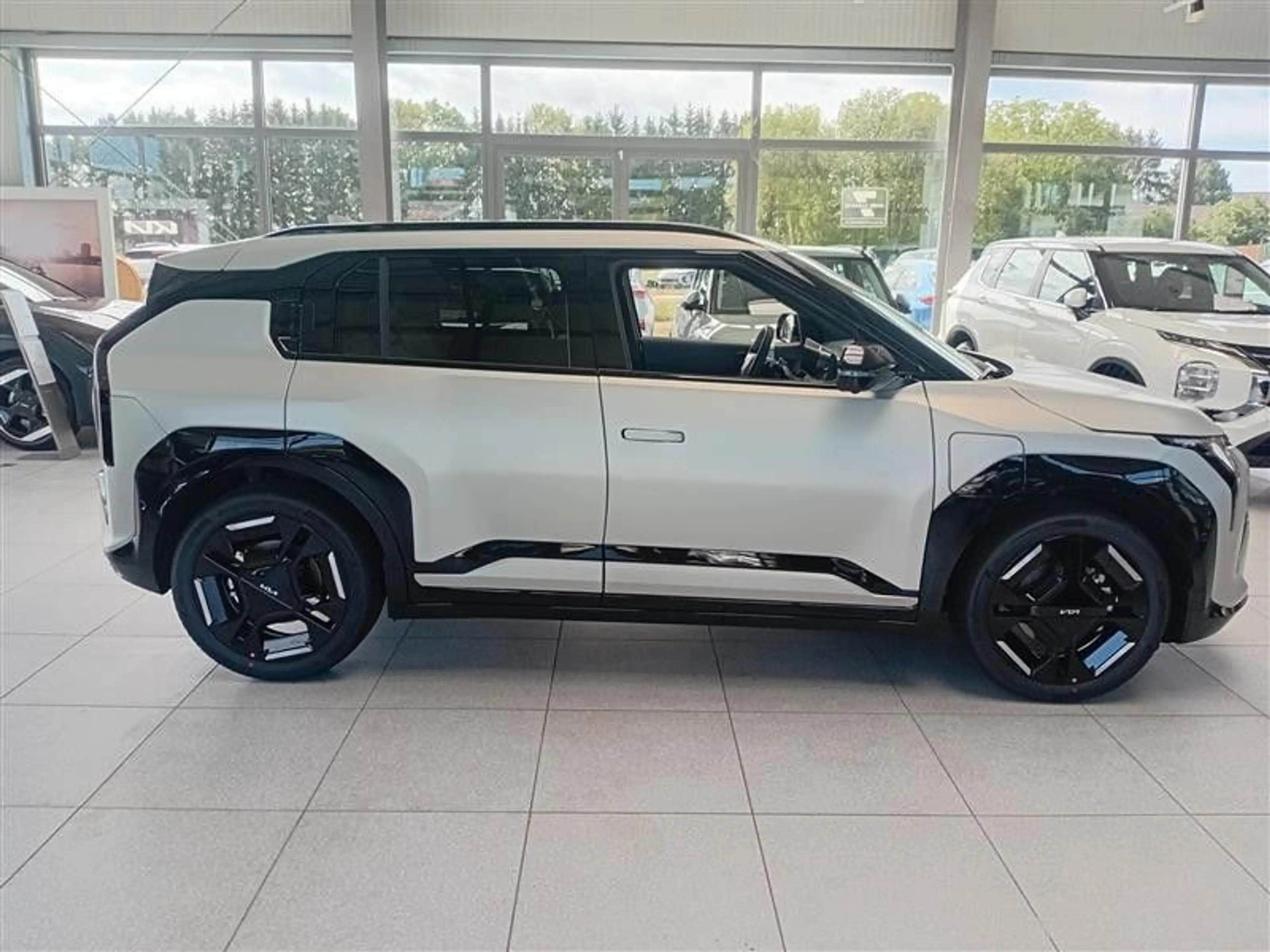 Kia EV3 81,4kWh FWD GT-Line + Drive Wise Paket — photo 11