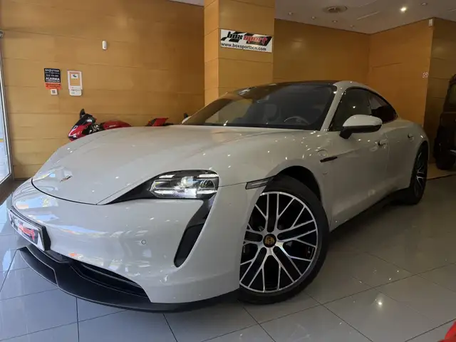 Porsche Taycan Deportivo Automático de 5 Puertas