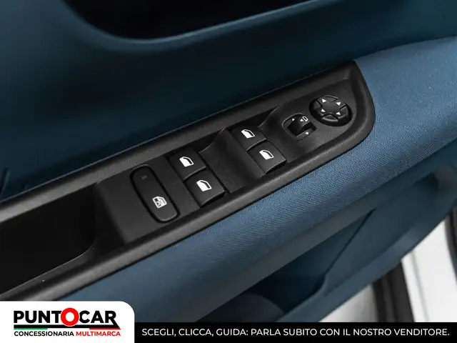 Fiat Grande Panda view 14