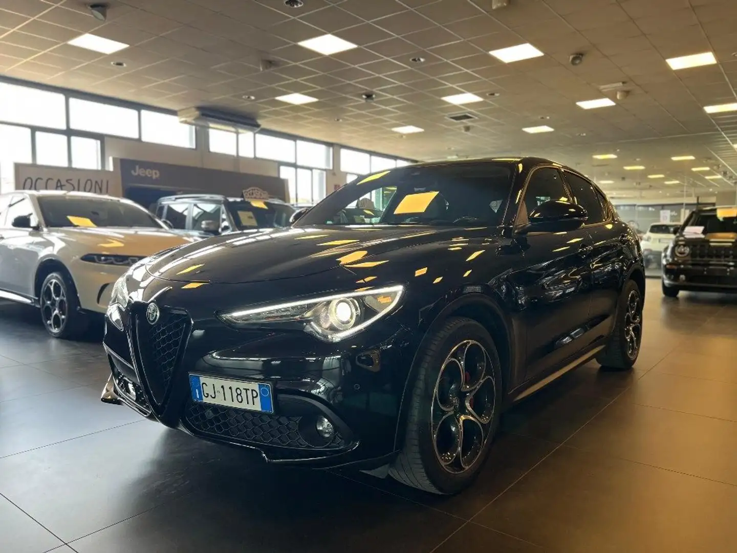 Alfa Romeo Stelvio 2.2 Turbodiesel 160 CV AT8 RWD Nero - 1
