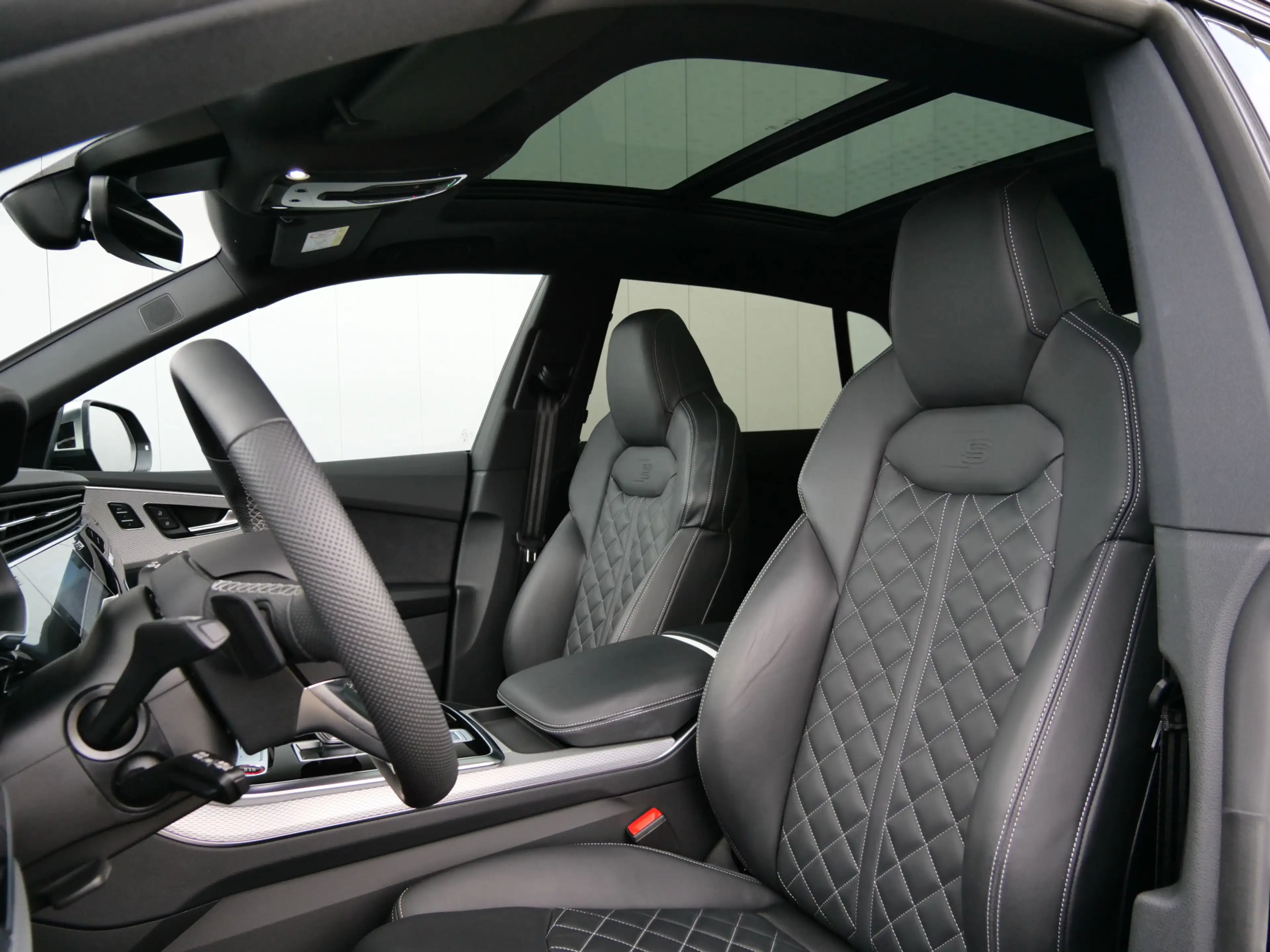 Audi SQ8 4.0 TFSI SQ8 Quattro 507 Pk Trekhaak / Schuifdak / — photo 4