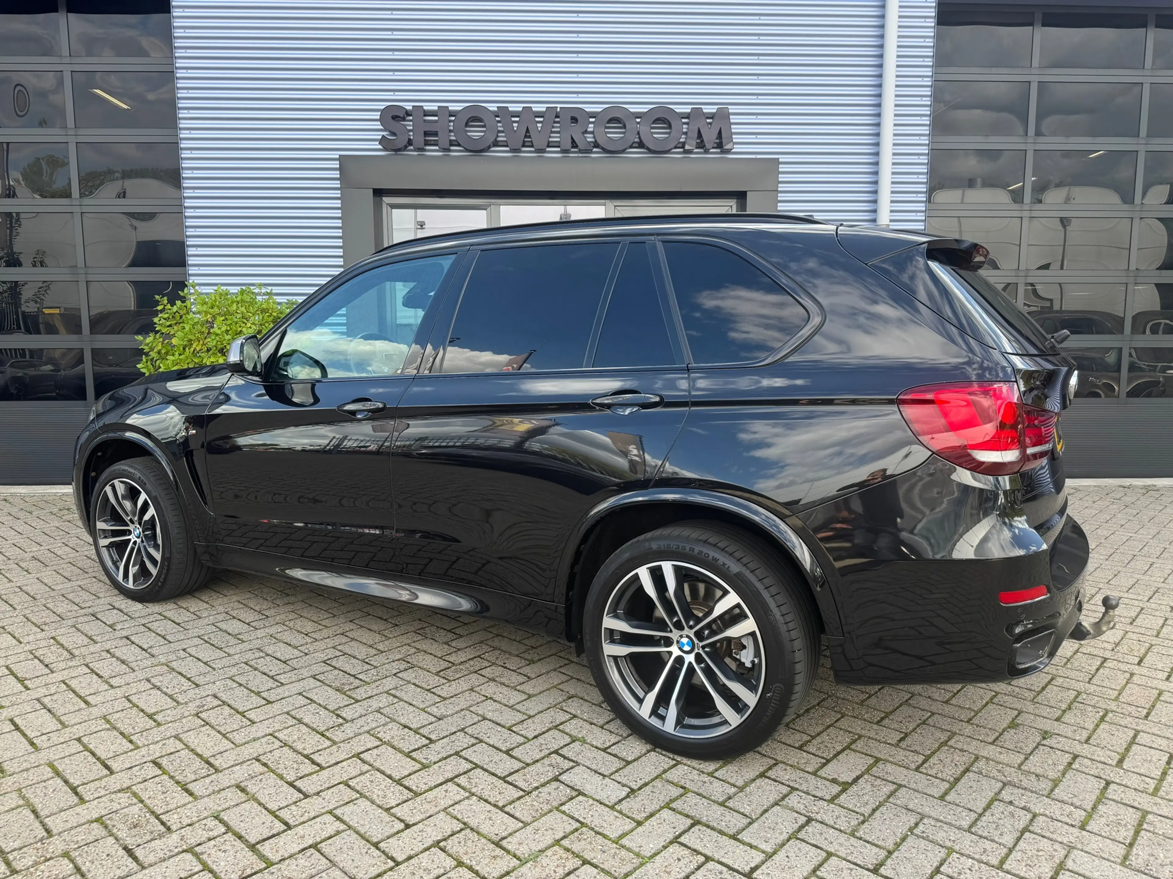 BMW X5 M50d PANO|LEDER|TREKHAAK|DEALER ONDERHOUDEN|STOEL — photo 4