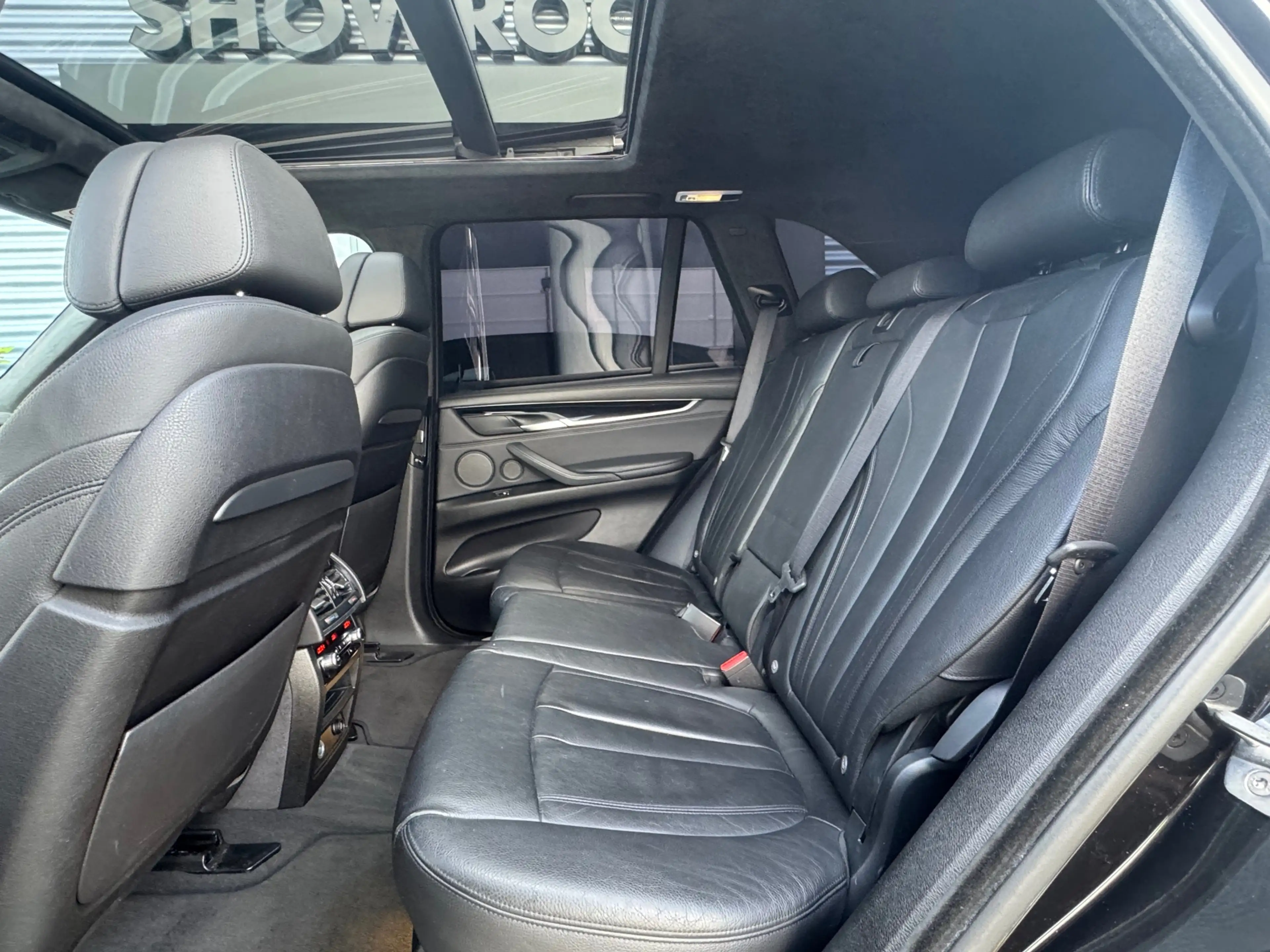 BMW X5 M50d PANO|LEDER|TREKHAAK|DEALER ONDERHOUDEN|STOEL — photo 33