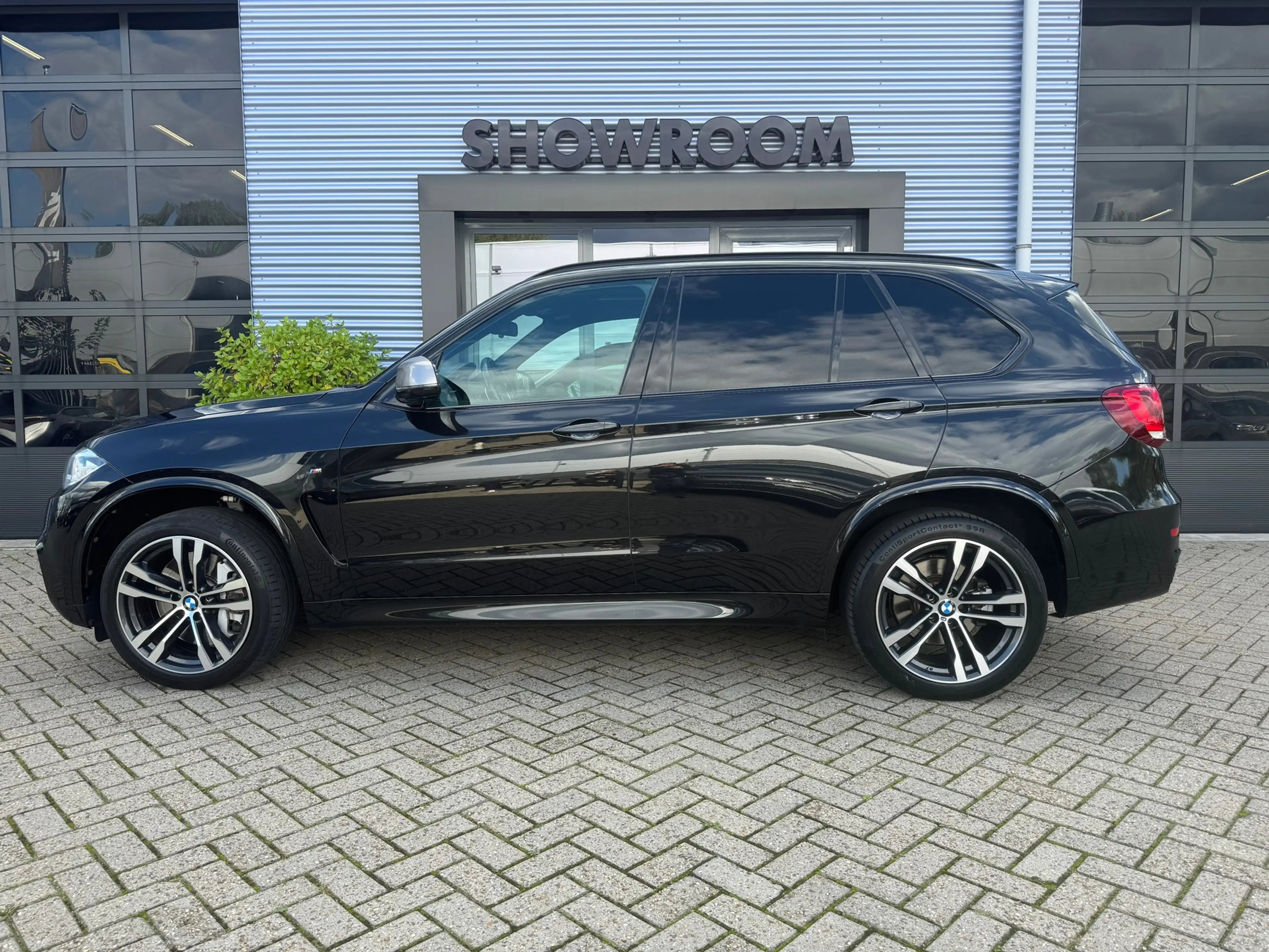 BMW X5 M50d PANO|LEDER|TREKHAAK|DEALER ONDERHOUDEN|STOEL — photo 3