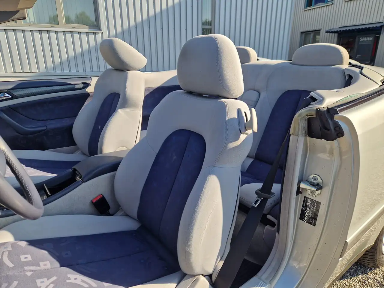 Mercedes-Benz CLK 200 Elegance 1. Hand, foto 12