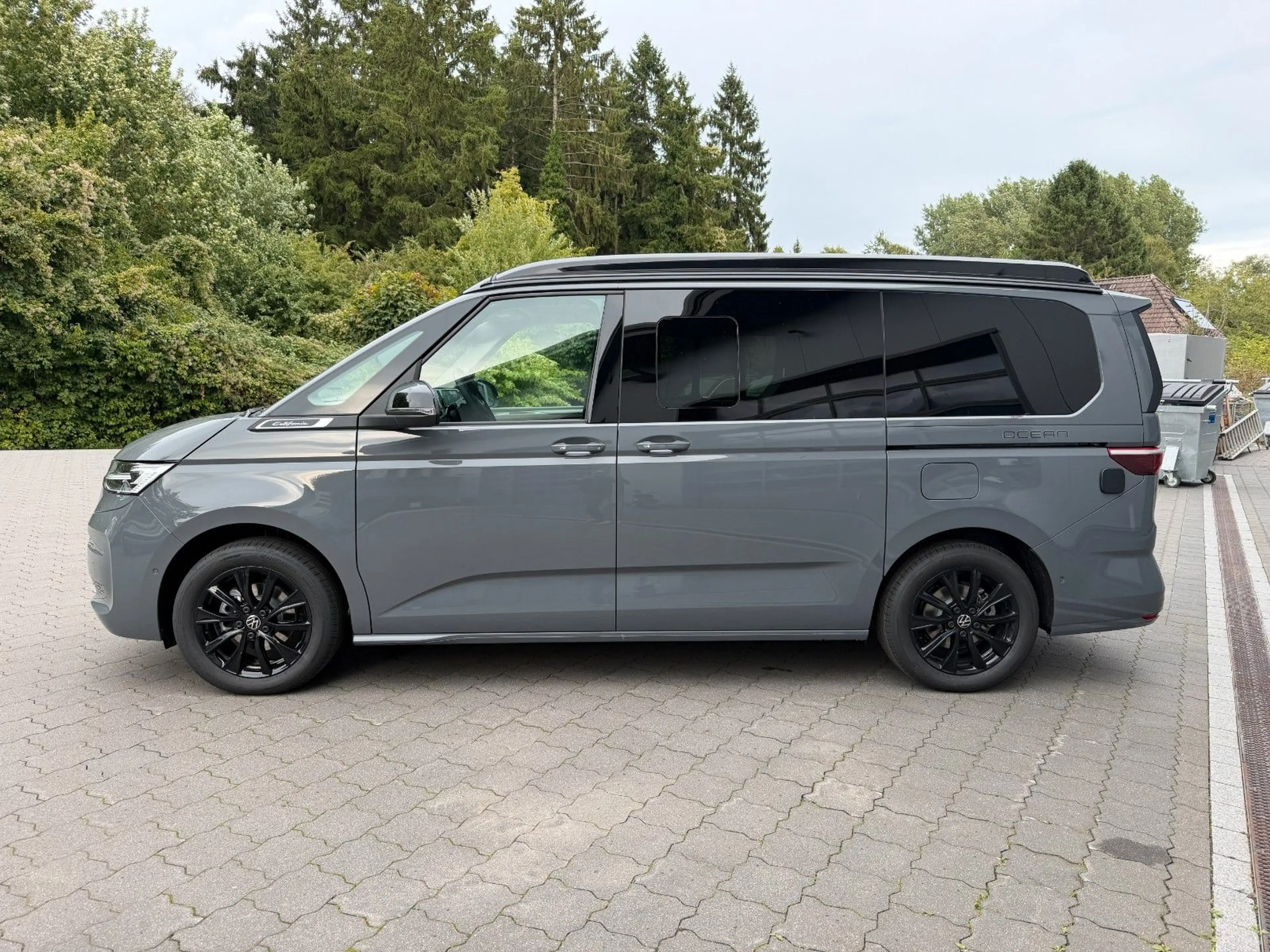Volkswagen T7 California Ocean 2.0 TDI DSG TOP+AHK+18"+NEU — photo 4