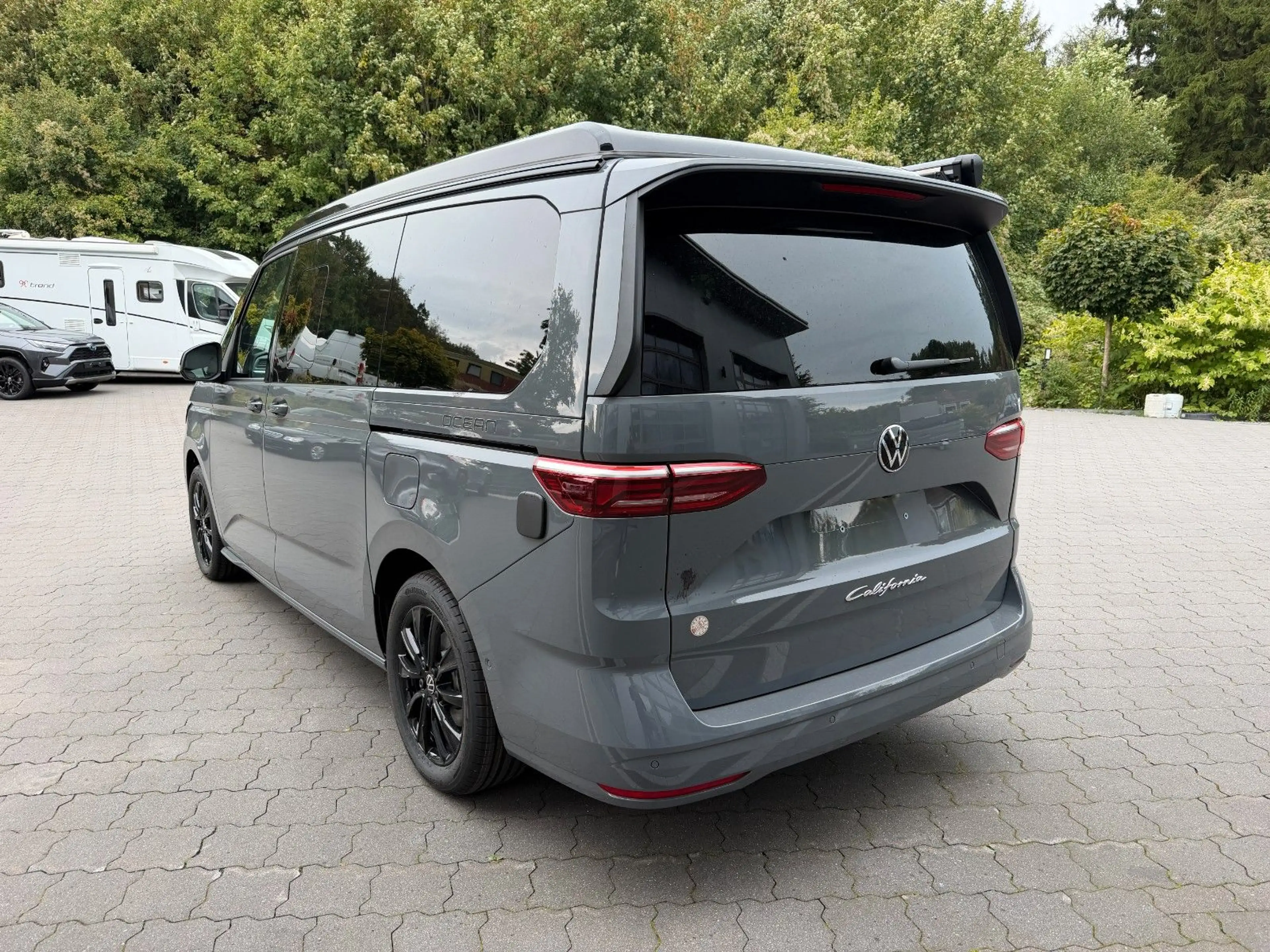 Volkswagen T7 California Ocean 2.0 TDI DSG TOP+AHK+18"+NEU — photo 5