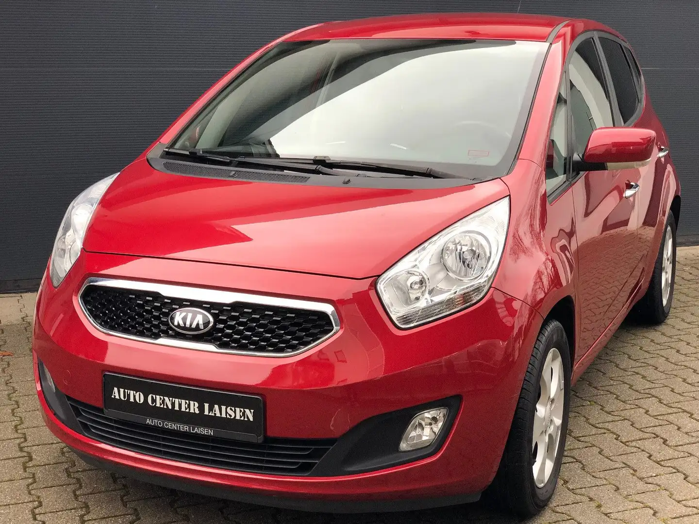 Kia Venga FIFA World Cup Edition Automatik Kam Navi Rot - 1