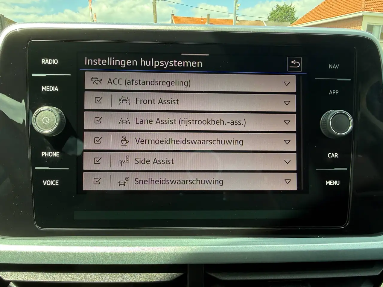 Volkswagen T-Roc 1.0 TSI 116PK GOAL "ADAPTIEVE CRUISE/Navigatie", миниатюра 20