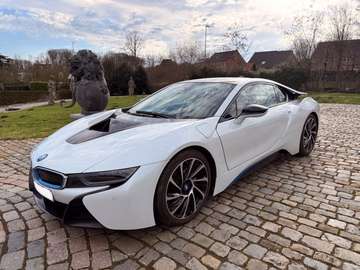 11.6 kWh PHEV (266 kW)