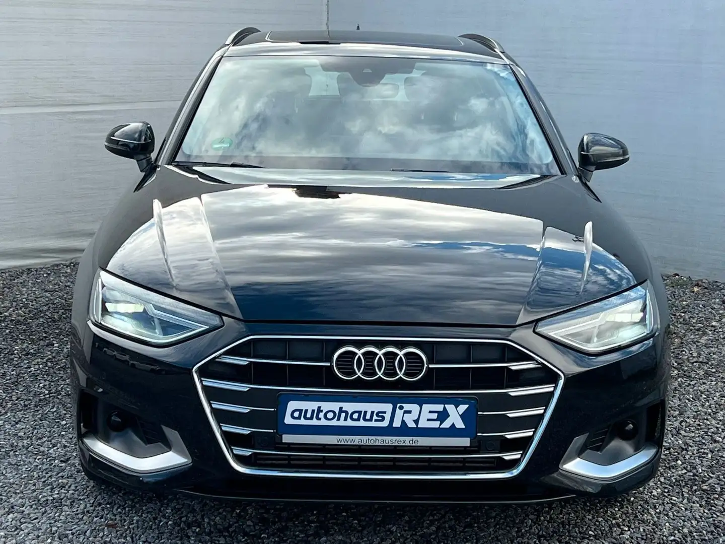 Audi A4 Avant 40 TFSI S-tronic Virtual cockpit PANO Schwarz - 2