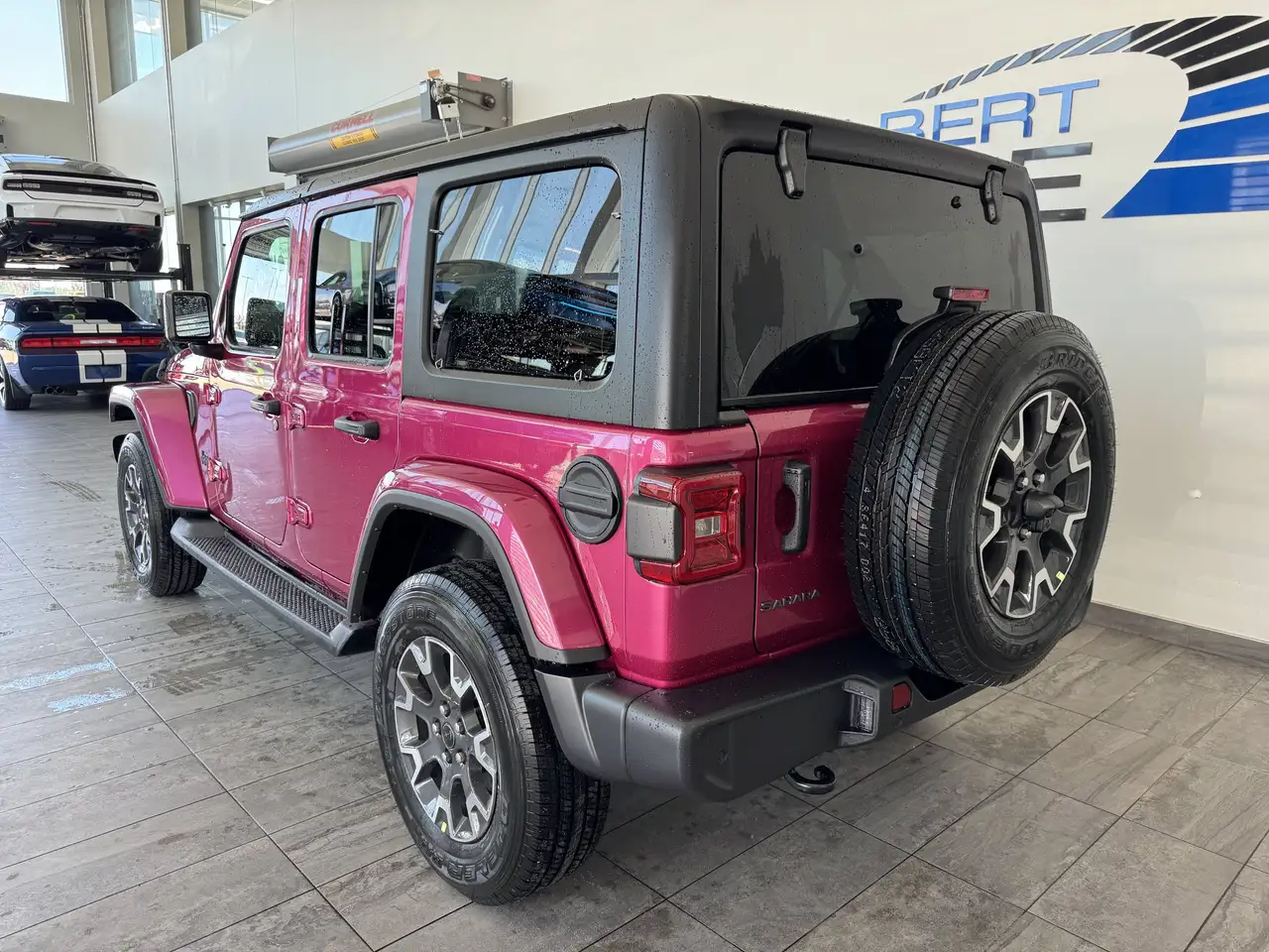 Jeep Wrangler photo Jeep Wrangler