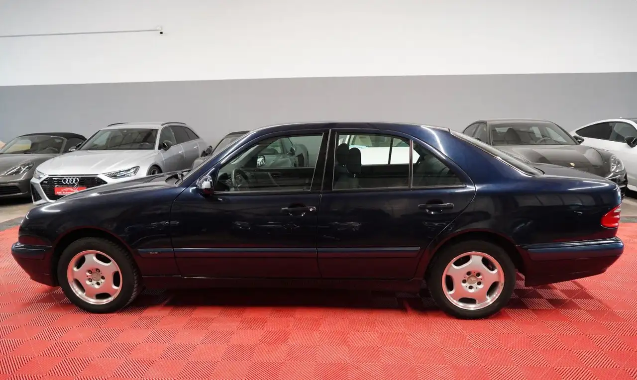 Mercedes-Benz E 220 CDI Aut. CLASSIC *3.Hand*, foto 10