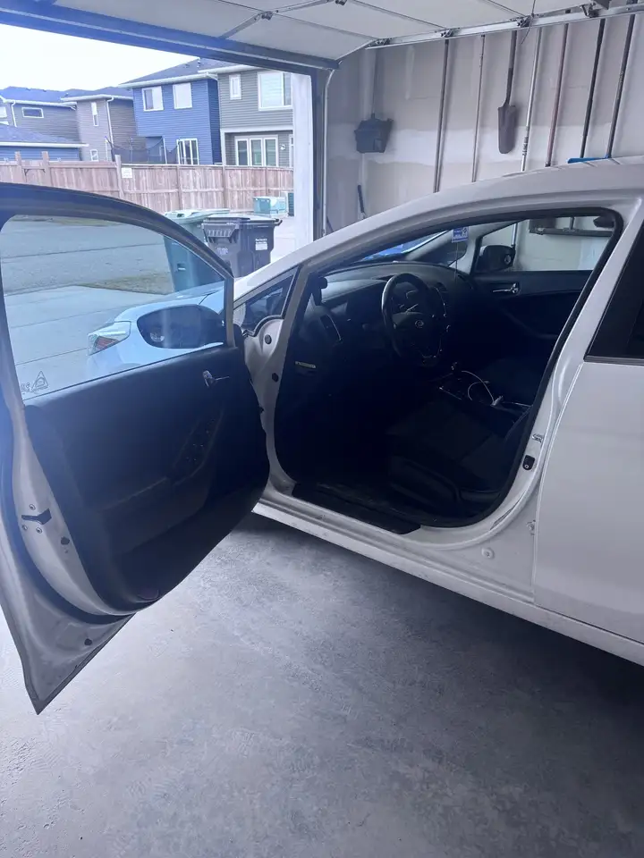 Kia Forte снимка Kia Forte