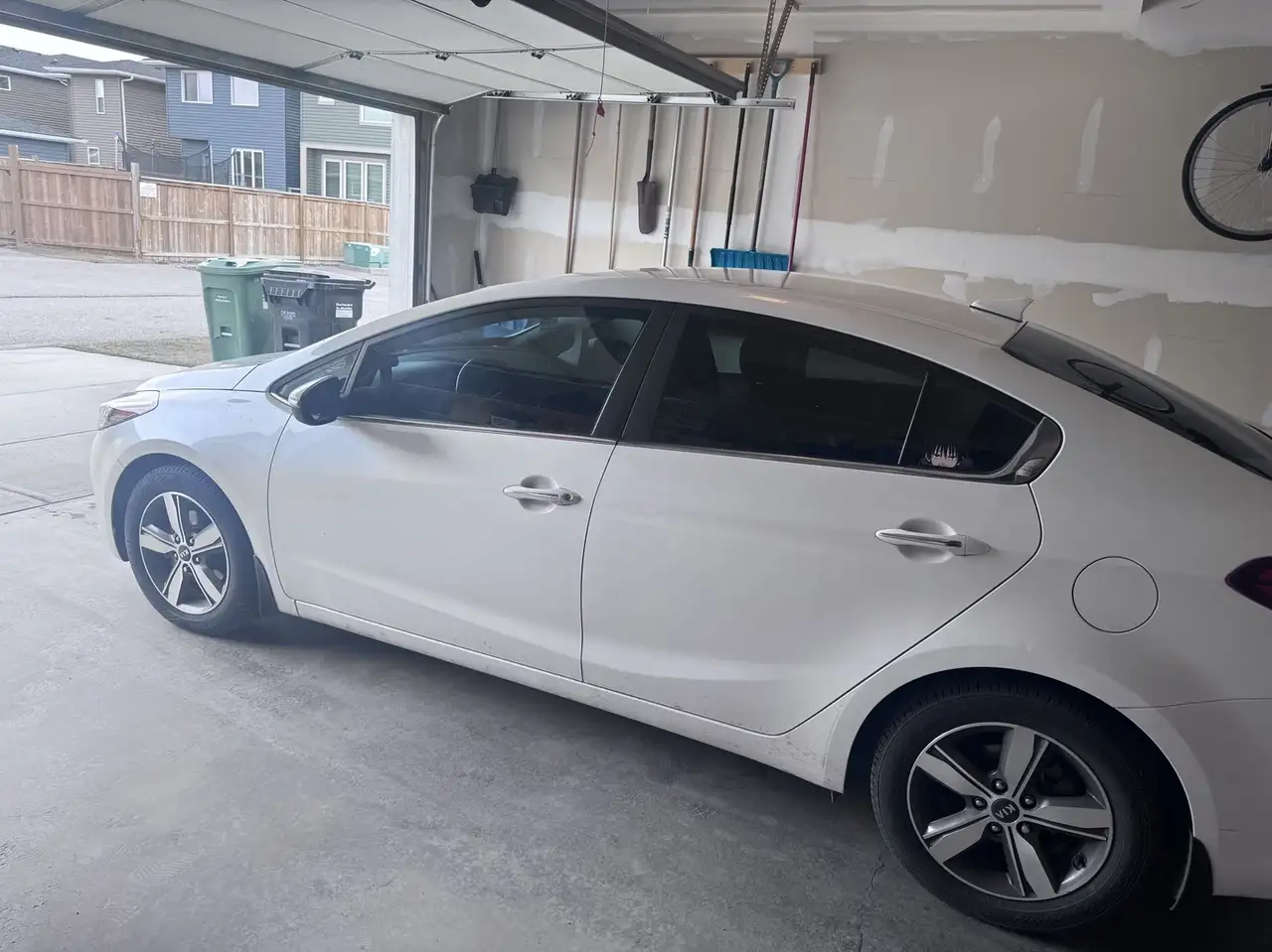 Kia Forte снимка Kia Forte