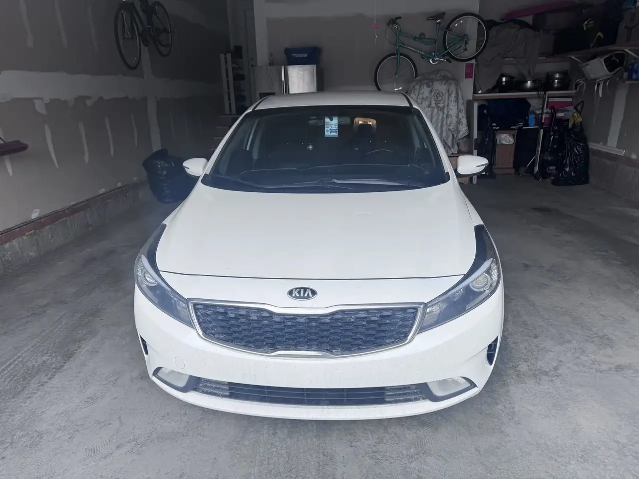 Kia Forte снимка Kia Forte