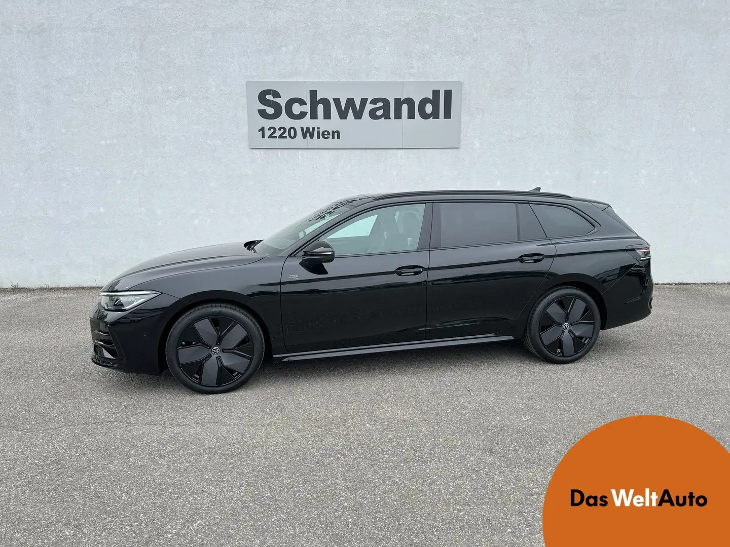 Volkswagen Passat Variant R-Line TDI DSG Schwarz - 1