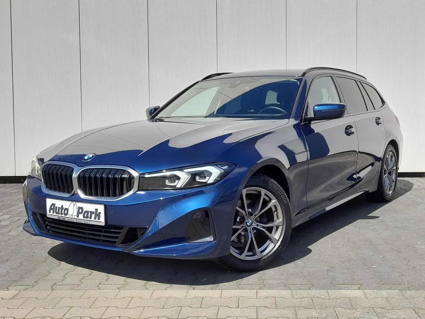 BMW 318 d NAVI~2xPDC~APP~VIRT.COCKPIT~LED~DAB~GRA plava - 2