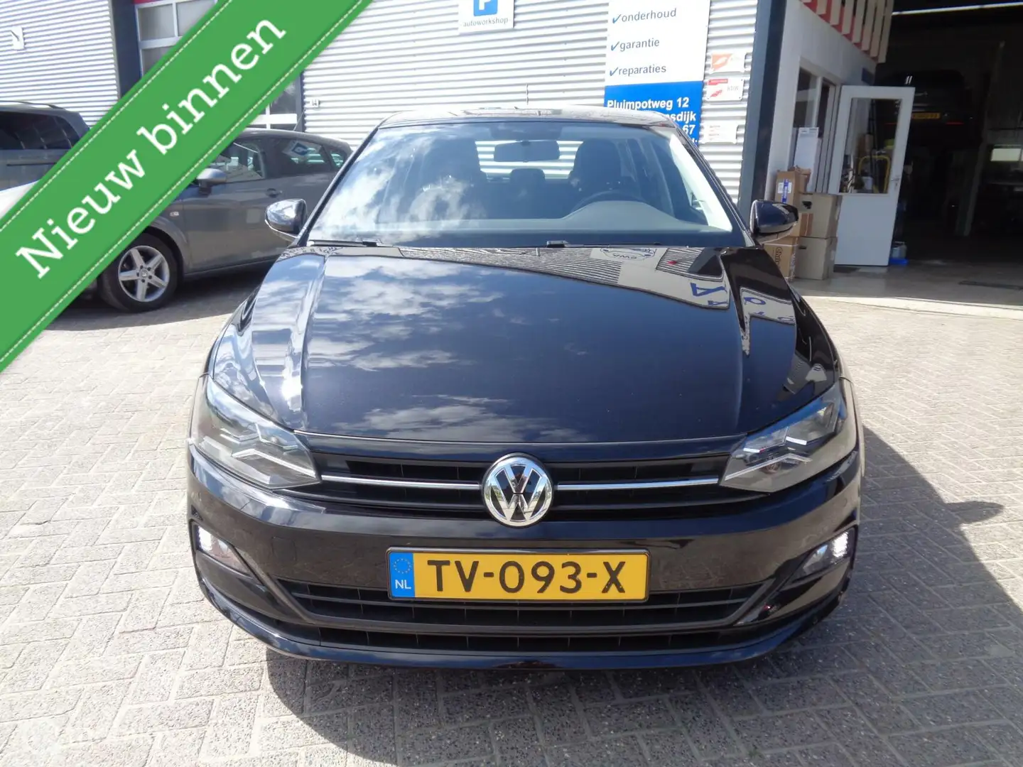 Volkswagen Polo 1.0 TSI Beats/Airco/PDC/Carplay/17''LM velgen/LED Чорний - 2