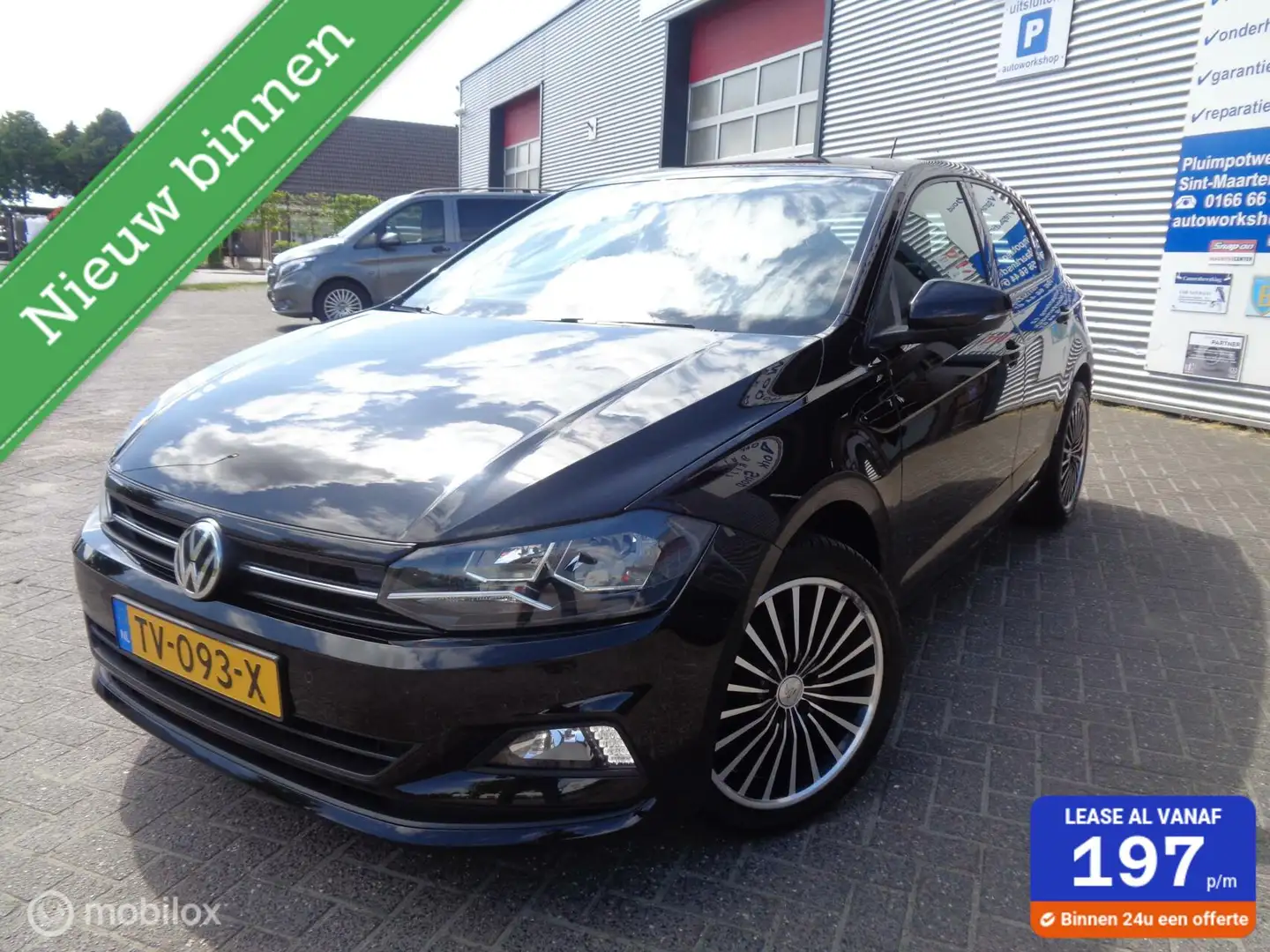Volkswagen Polo 1.0 TSI Beats/Airco/PDC/Carplay/17''LM velgen/LED Чорний - 1