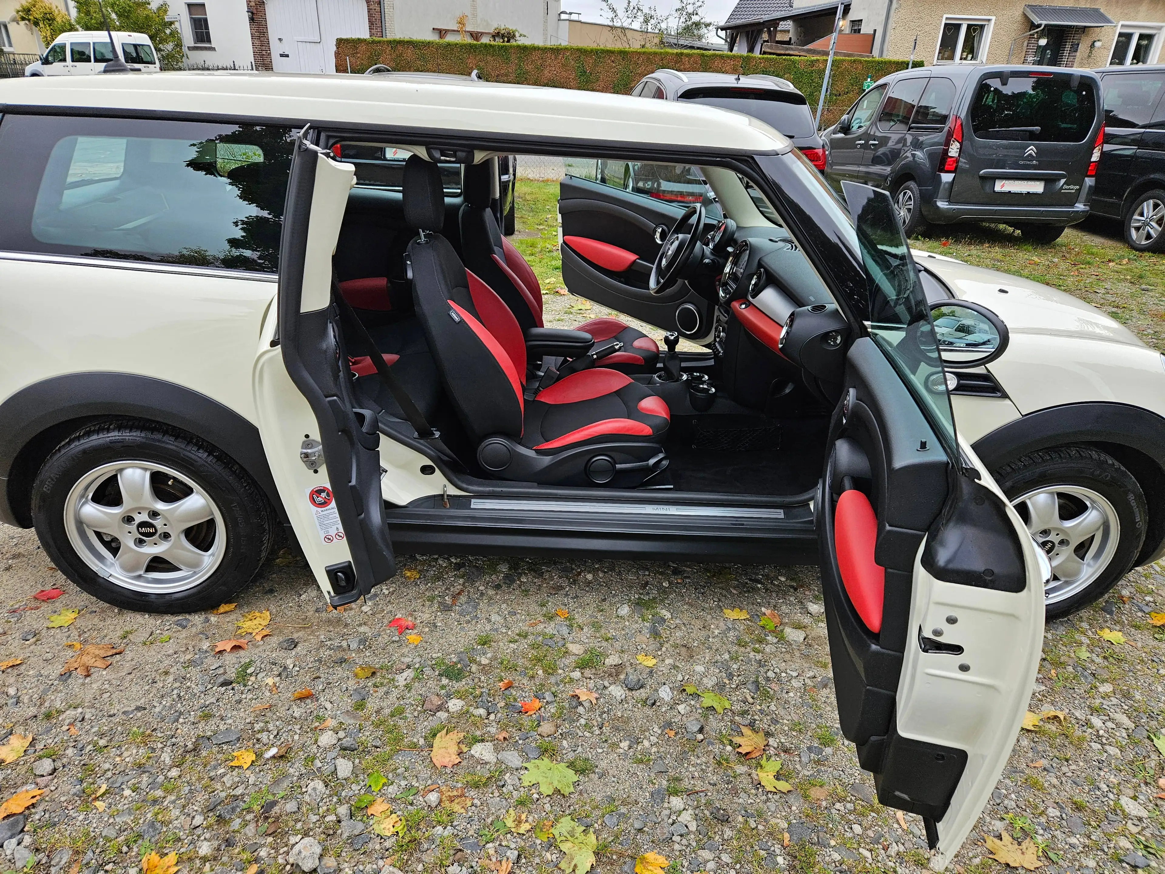 MINI Cooper Clubman Cooper,Klima, Allwetterreifen , SHZ,Steuerkette NEU! — photo 8