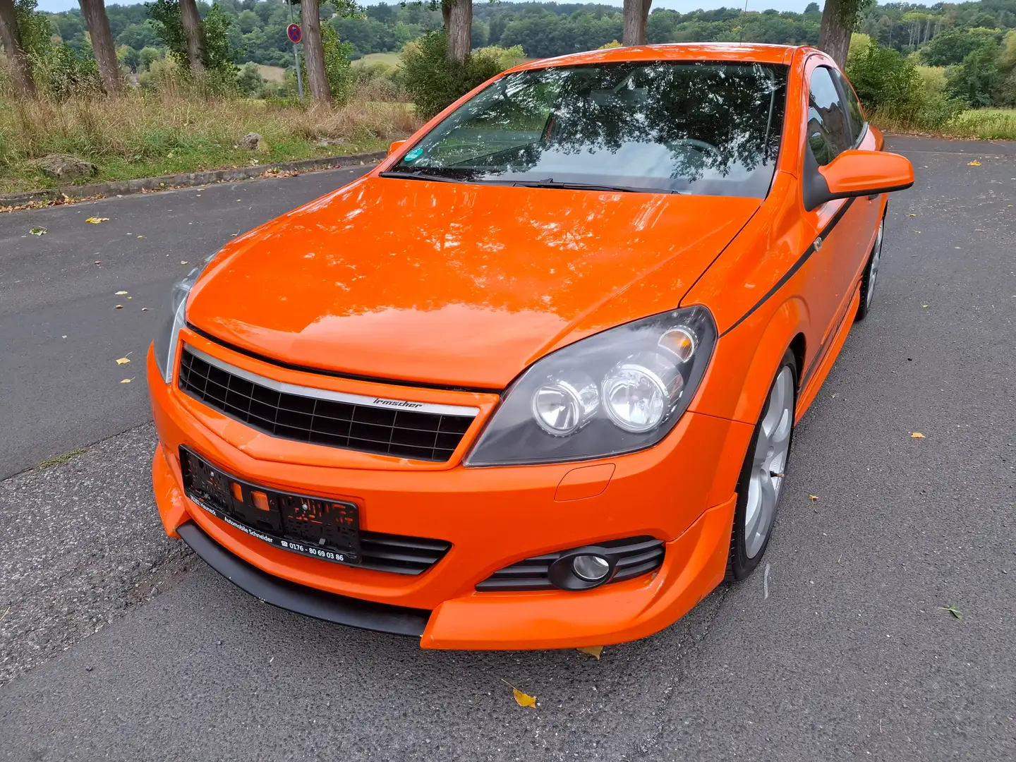 Opel Astra GTC Edition Irmscher 1.8 TÜV 08/2027 Orange - 1