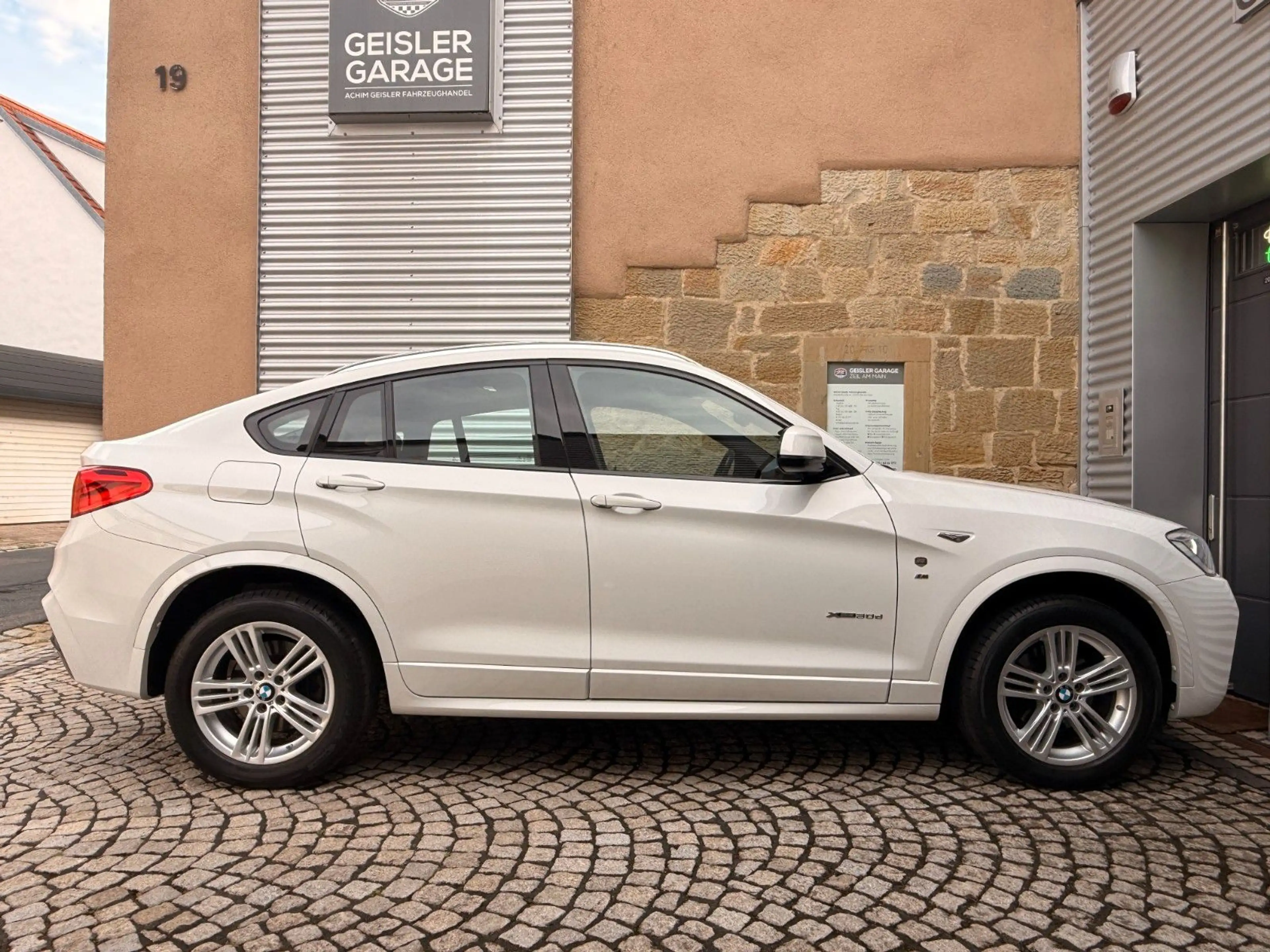 BMW X4 xDrive30d M Sport HeadUp Cam GS-Dach 8xRäder — photo 7