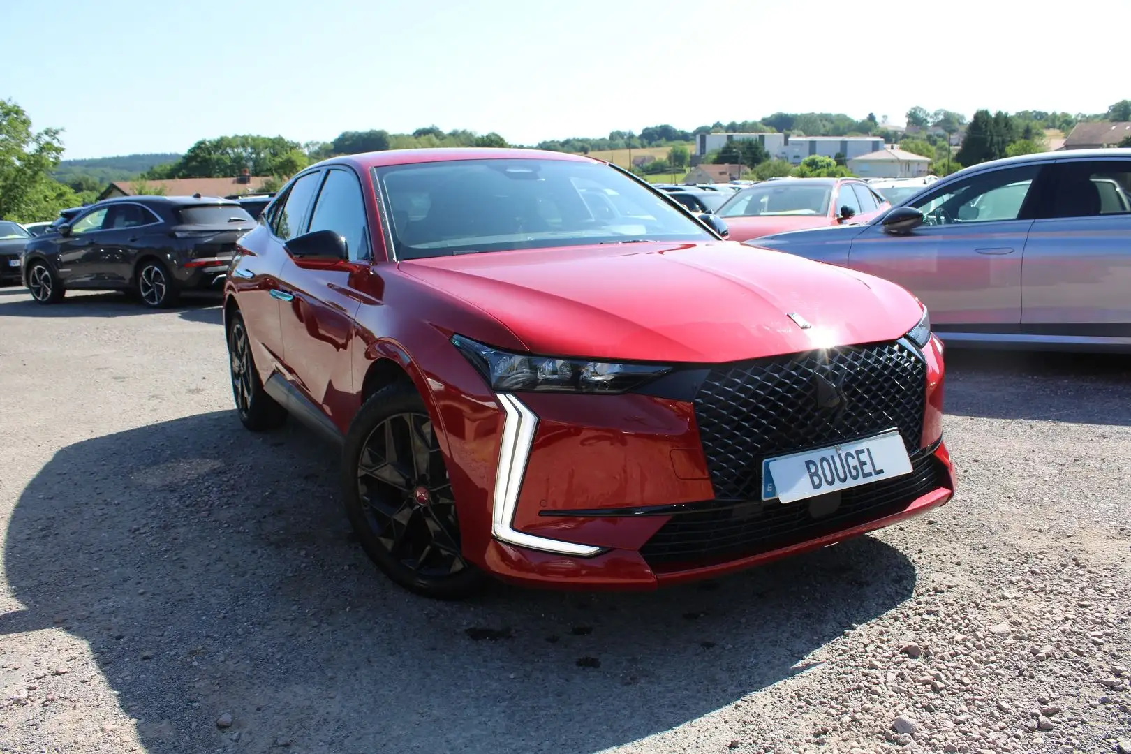 DS Automobiles DS 4 Crossback PERFORMANCE LINE 1L5 BLUEHDI 130 CV EAT8 BOITE AUTO CAMÉRA 180 FULL LEDS  JA 19 Rood - 1