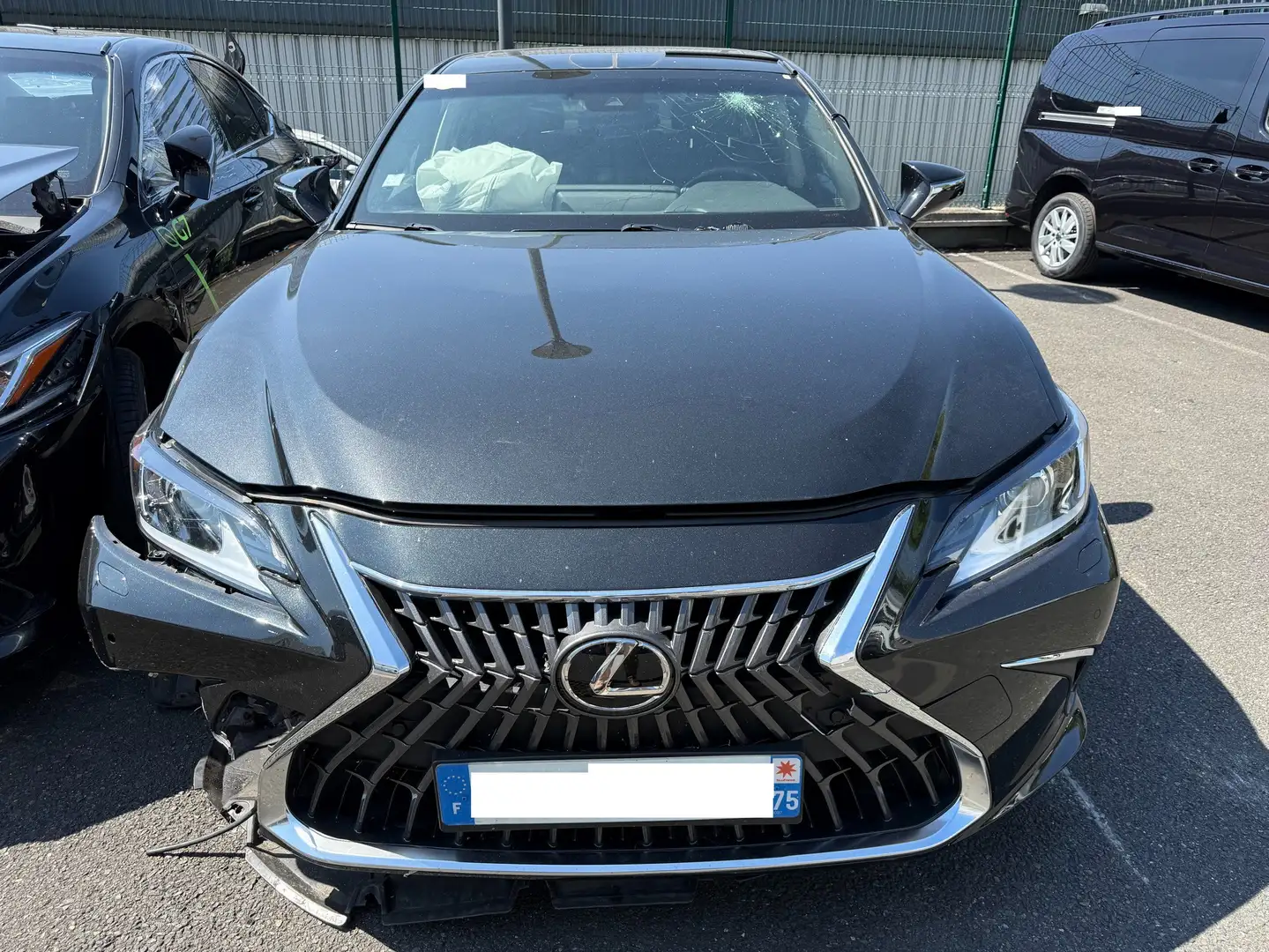 Lexus ES 300 17999ht 300H LUXE Noir - 1