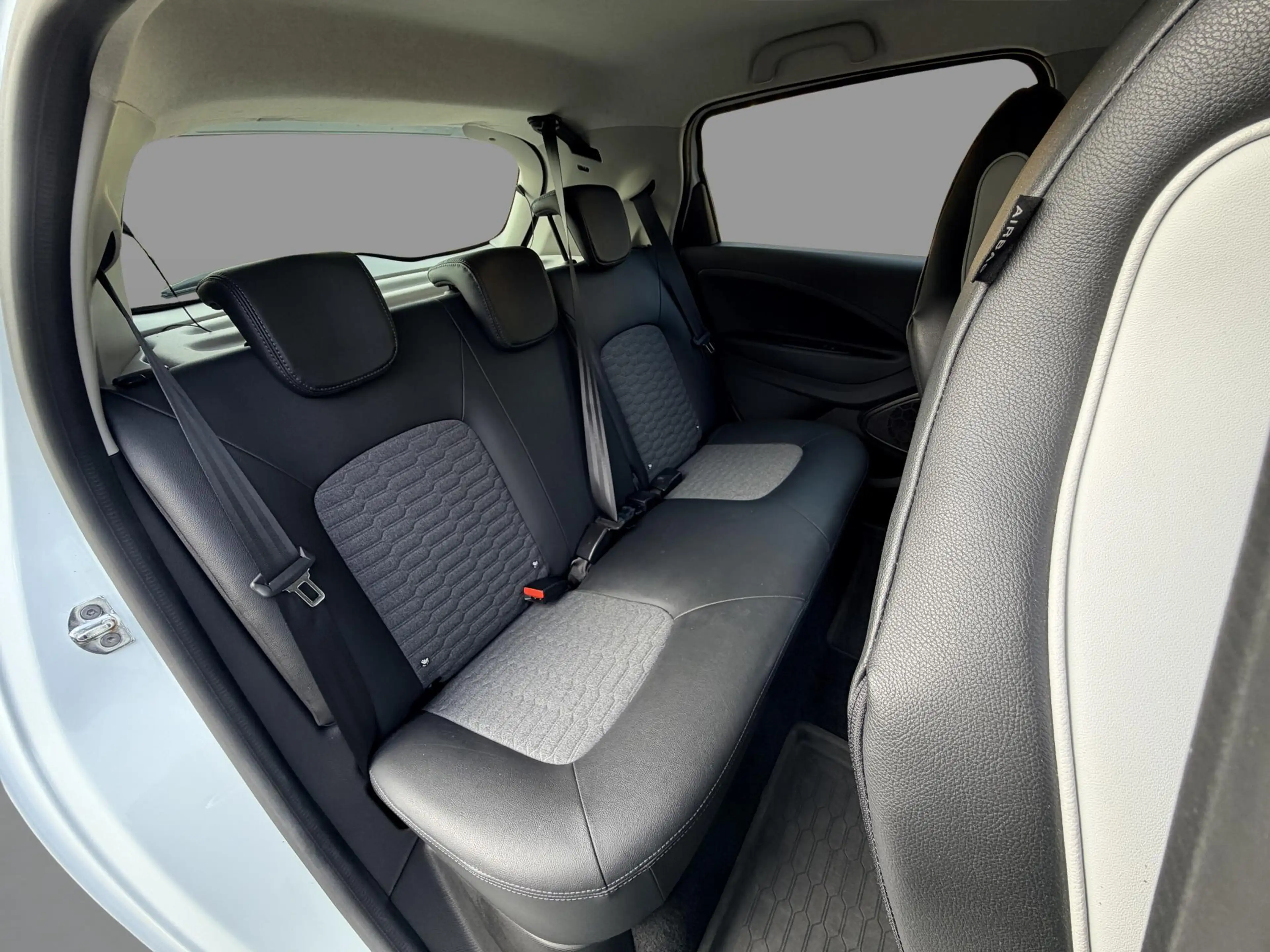 Renault ZOE R135 Intens 52 kWh SOH 90,3% | Incl. Accu | Warmte — photo 9