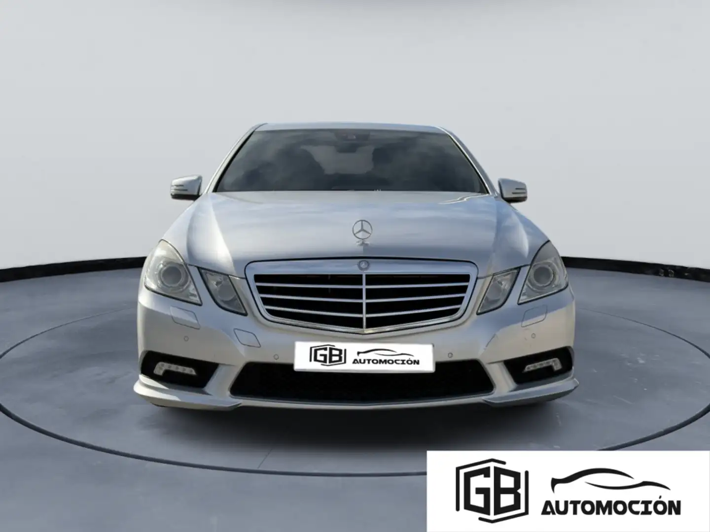 Mercedes-Benz E 220 220CDI BE Avantgarde Argent - 2
