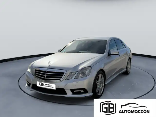 Mercedes-Benz E 220 220CDI BE Avantgarde