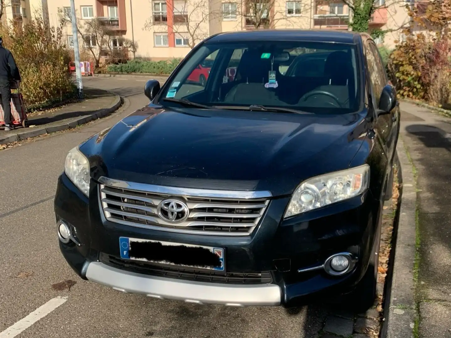 Toyota RAV 4 RAV4 150 D-4D 2WD FAP Life Noir - 1