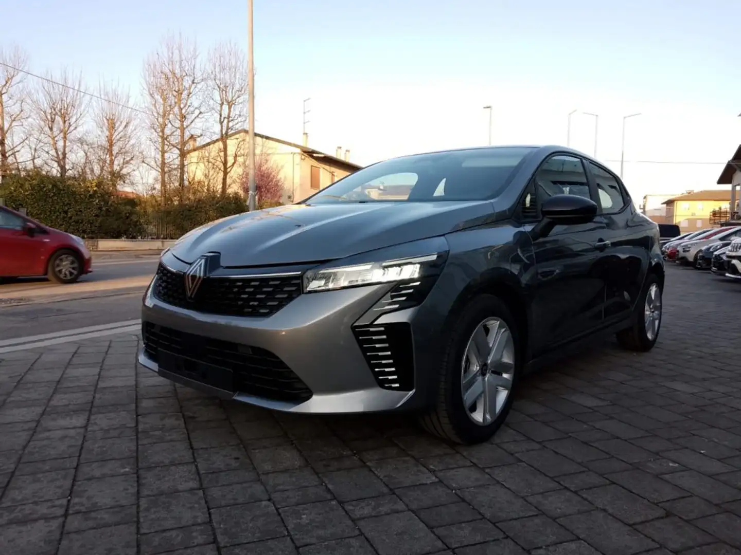 Renault Clio ECO-G 100 CV Evolution PRONTA CONSEGNA Grau - 1