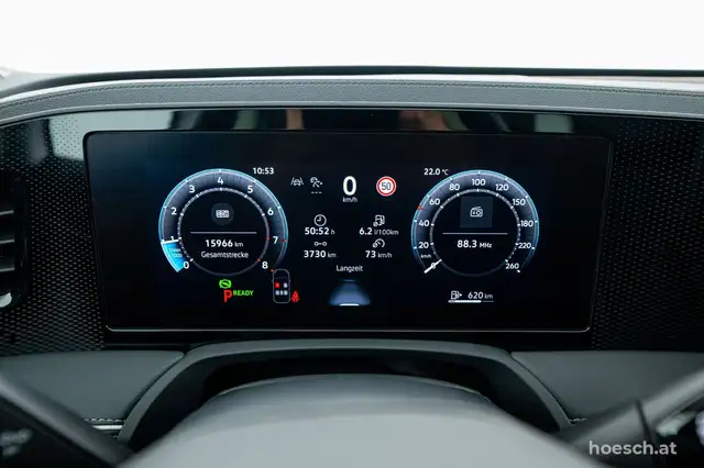 Volkswagen Passat view 10