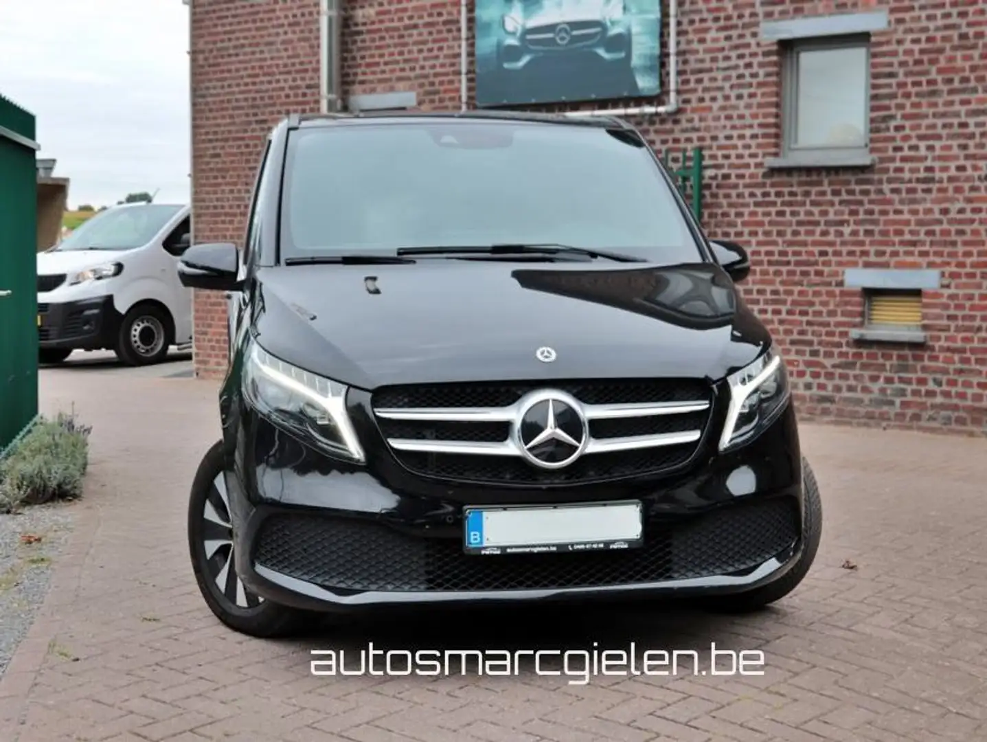Mercedes-Benz V 300 V 300 d 9G, Camera, Leder, Navi, LED, 17" velgen Zwart - 2