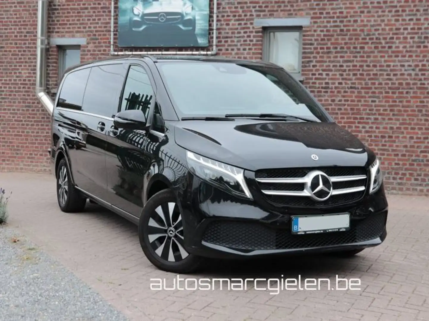 Mercedes-Benz V 300 V 300 d 9G, Camera, Leder, Navi, LED, 17" velgen Zwart - 1