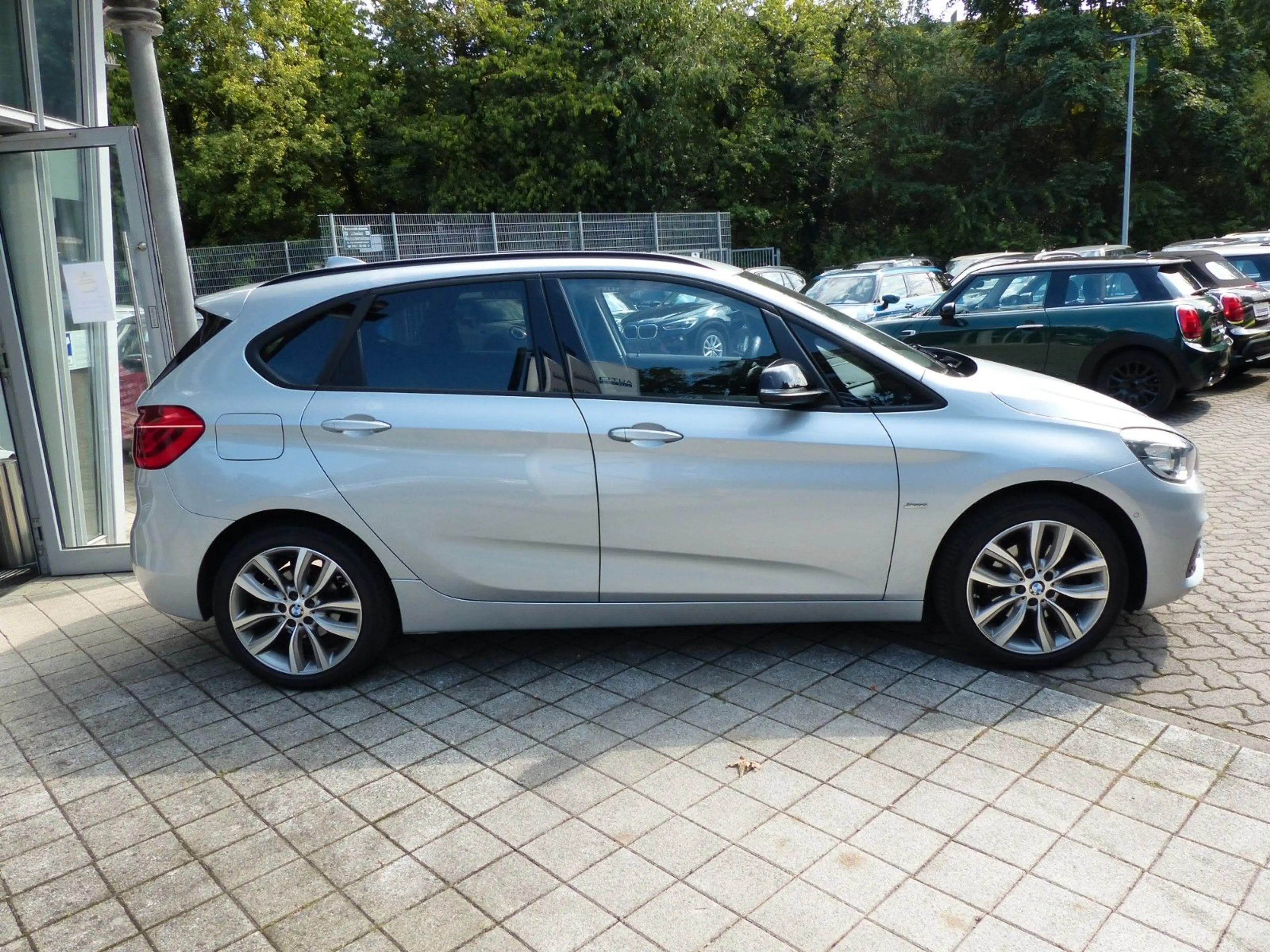BMW 220 Aut. Sport, Navi, LED, AHK — photo 5