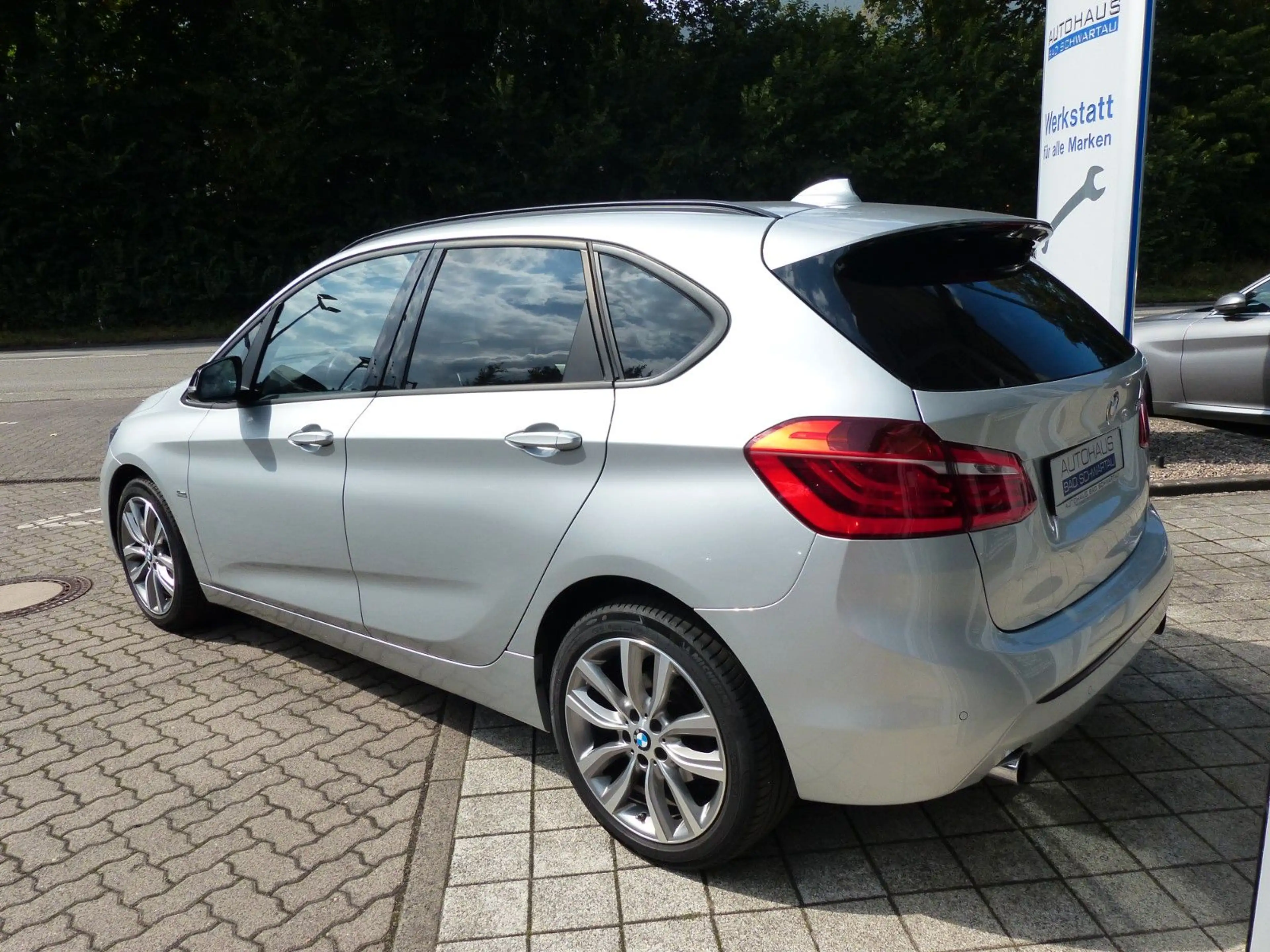 BMW 220 Aut. Sport, Navi, LED, AHK — photo 6