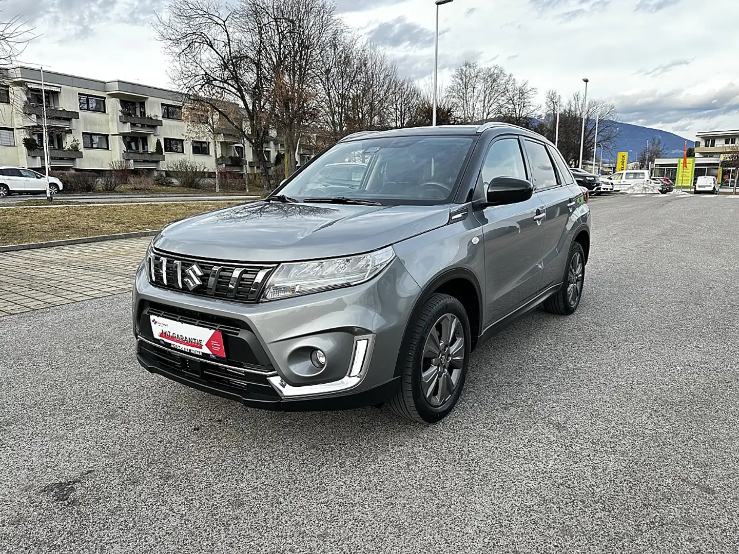Suzuki Vitara 1,4 GL+ DITC Hybrid ALLGRIP shine LED Kamera AC... Grau - 1