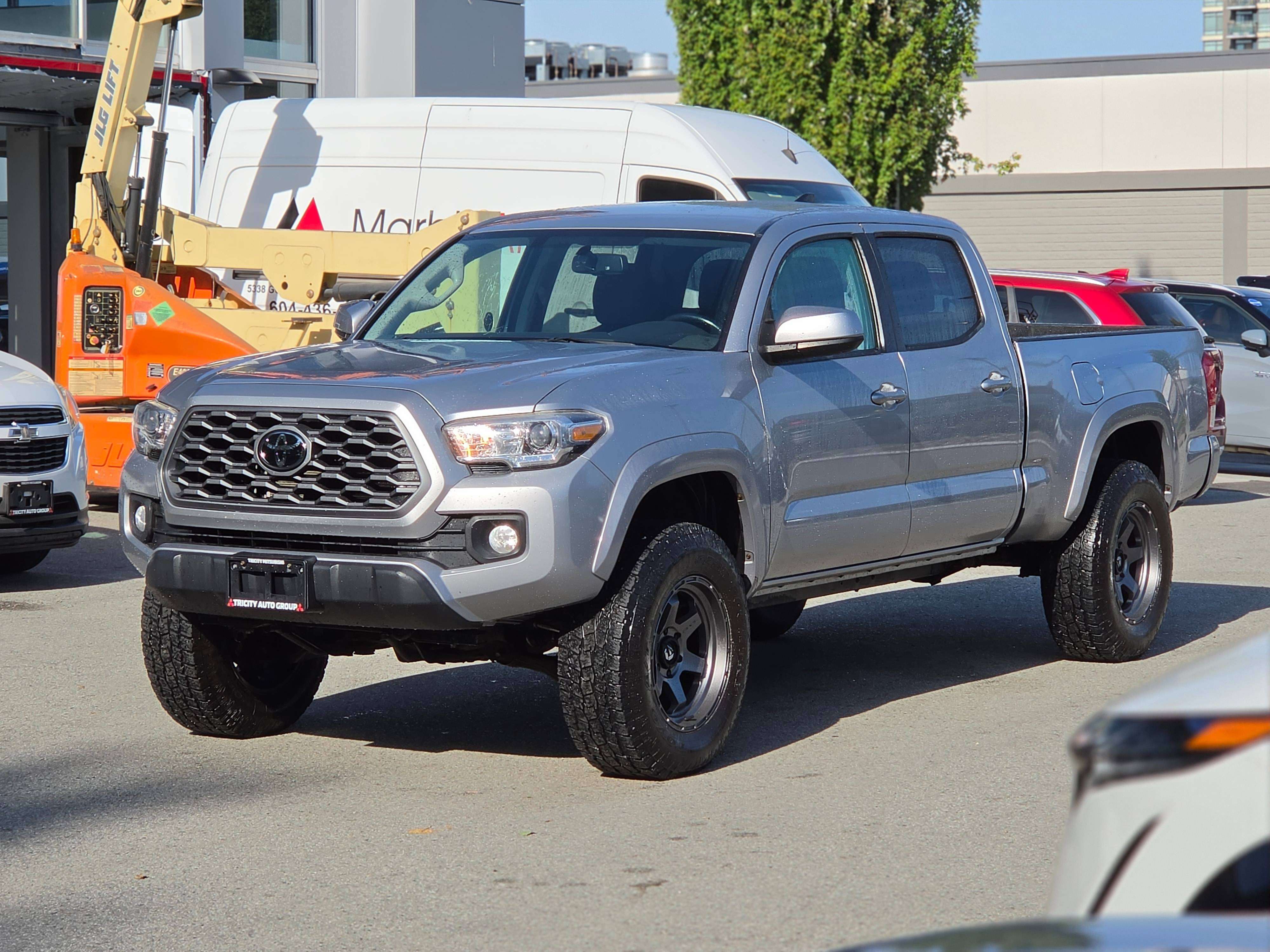2016 Toyota Tacoma SR5 - No Accidents, Backup Camera, BlueTooth — снимка 1