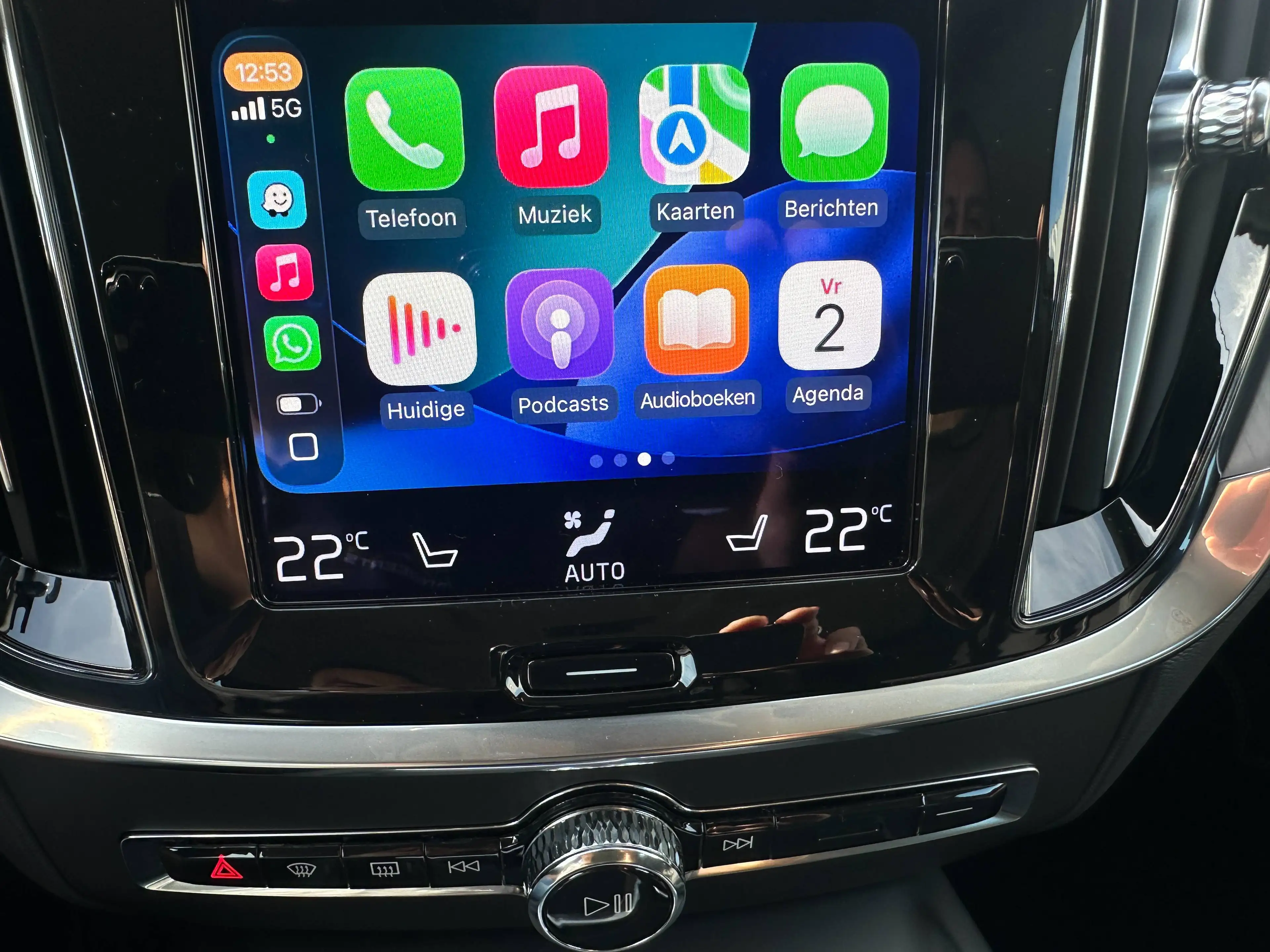 Volvo V60 2.0 benzine, B3 MHEV, CARPLAY-ANDROID — photo 14