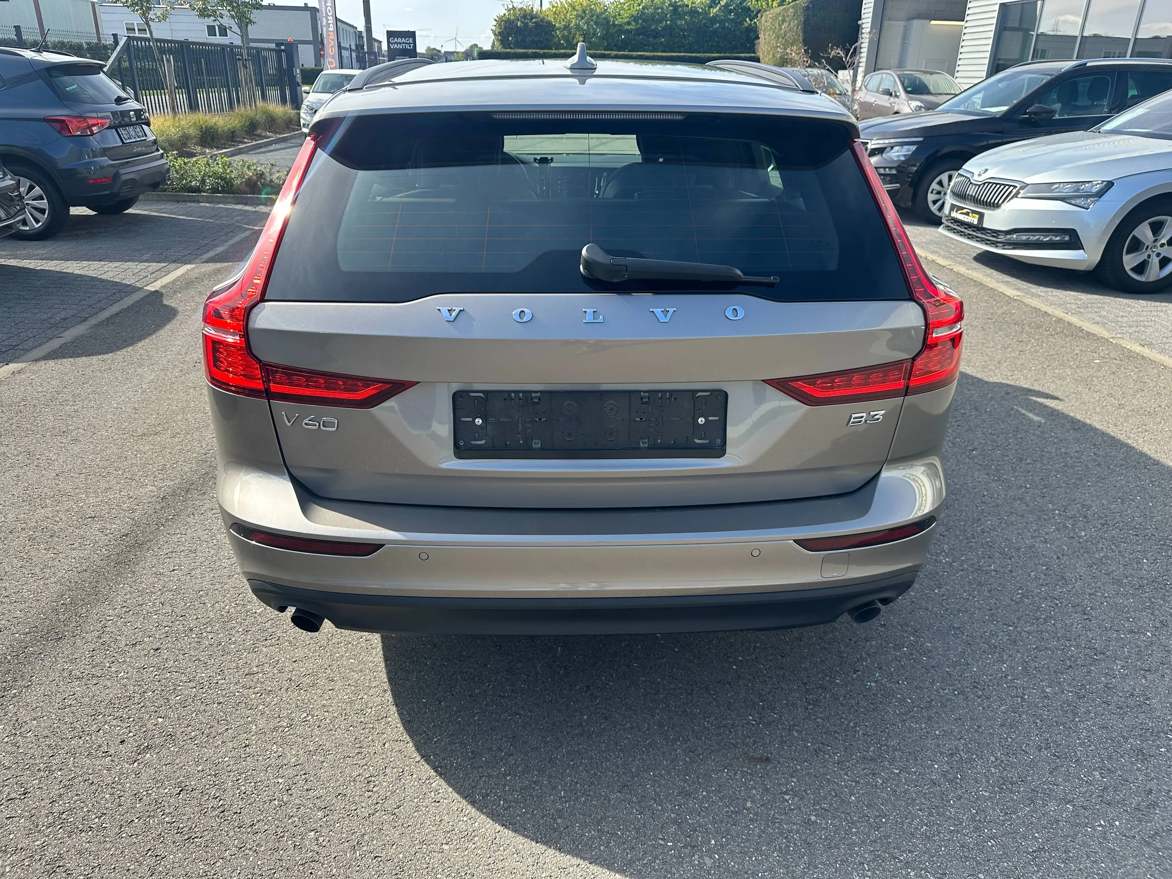 Volvo V60 2.0 benzine, B3 MHEV, CARPLAY-ANDROID — photo 5