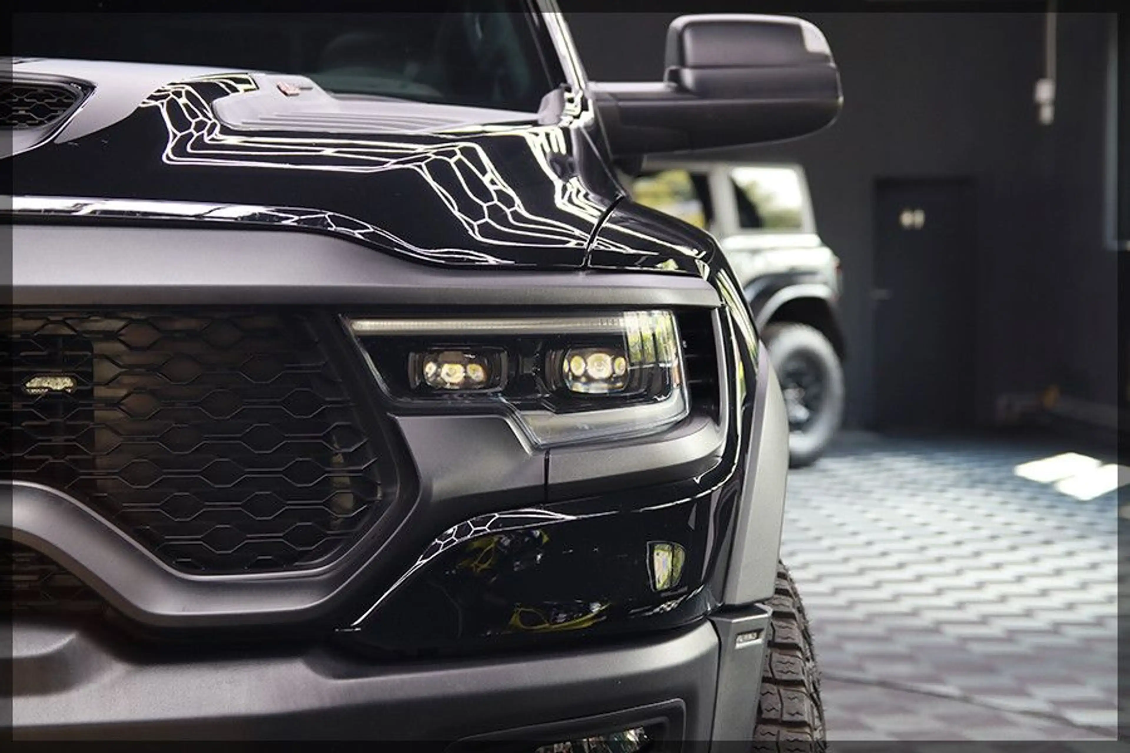 Dodge RAM 6.2 HEM TRX CREW CAB 4x4 711PS — photo 9