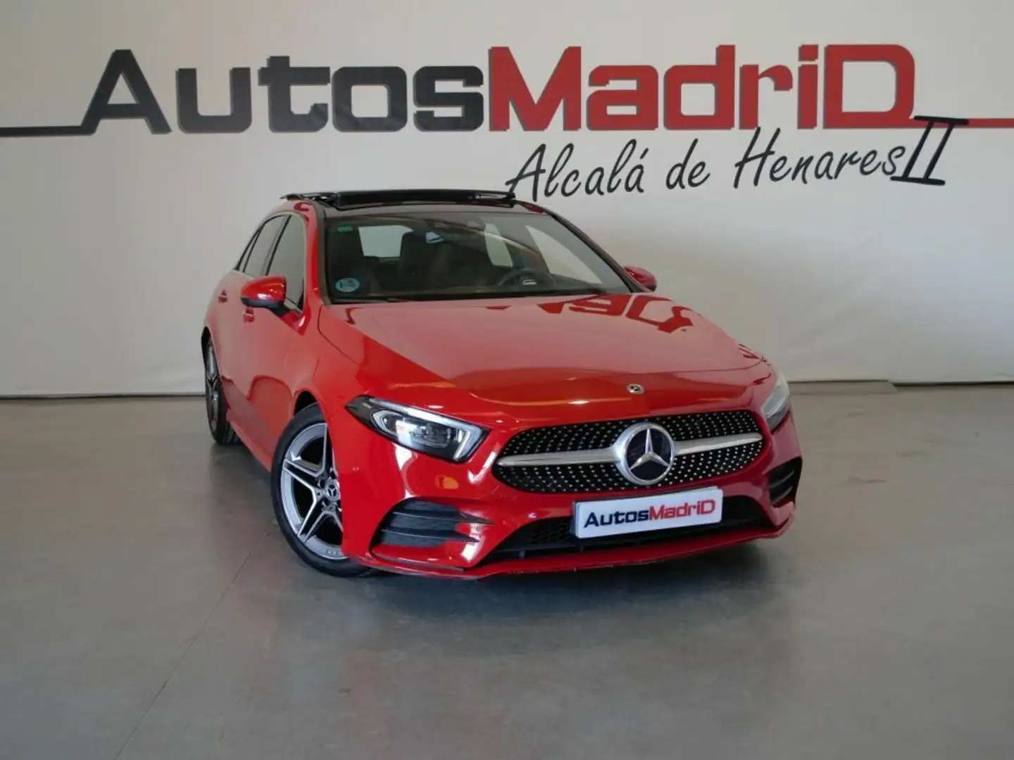 Mercedes-Benz A 200 d Rojo - 1
