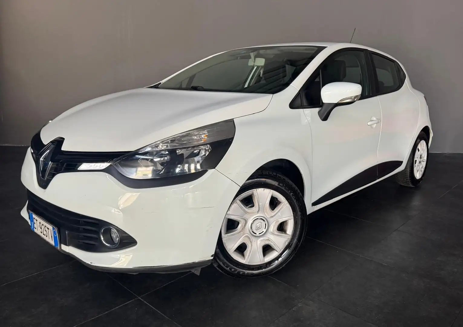 Renault Clio 5p 1.2 Live Gpl 75cv - 2